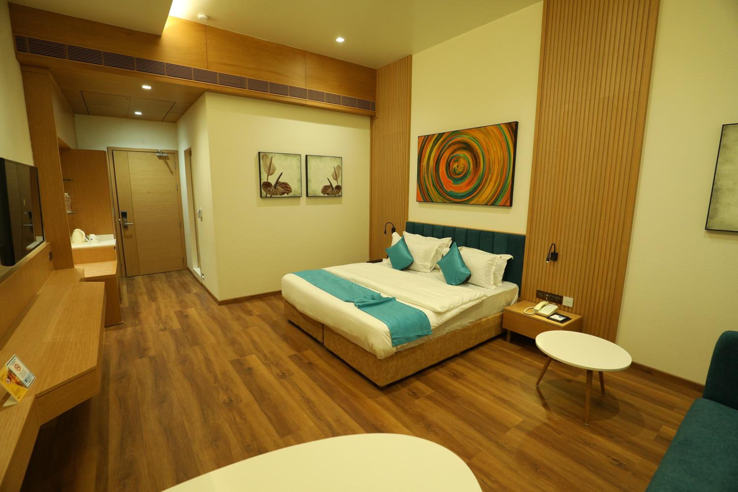 Deluxe Room - Photo 4