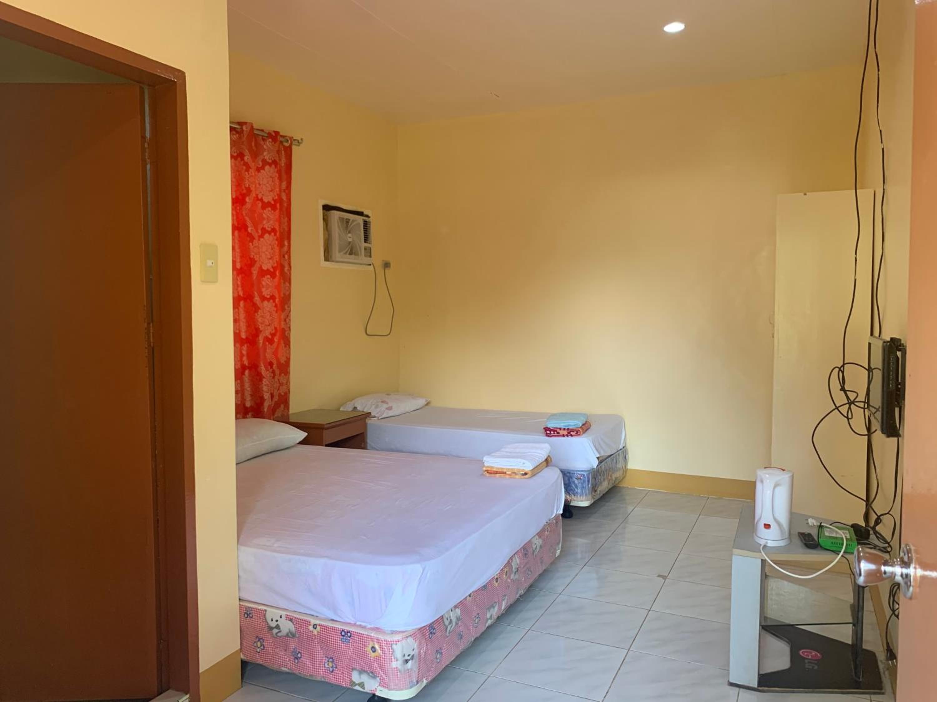 Deluxe Double or Twin Room with Garden View