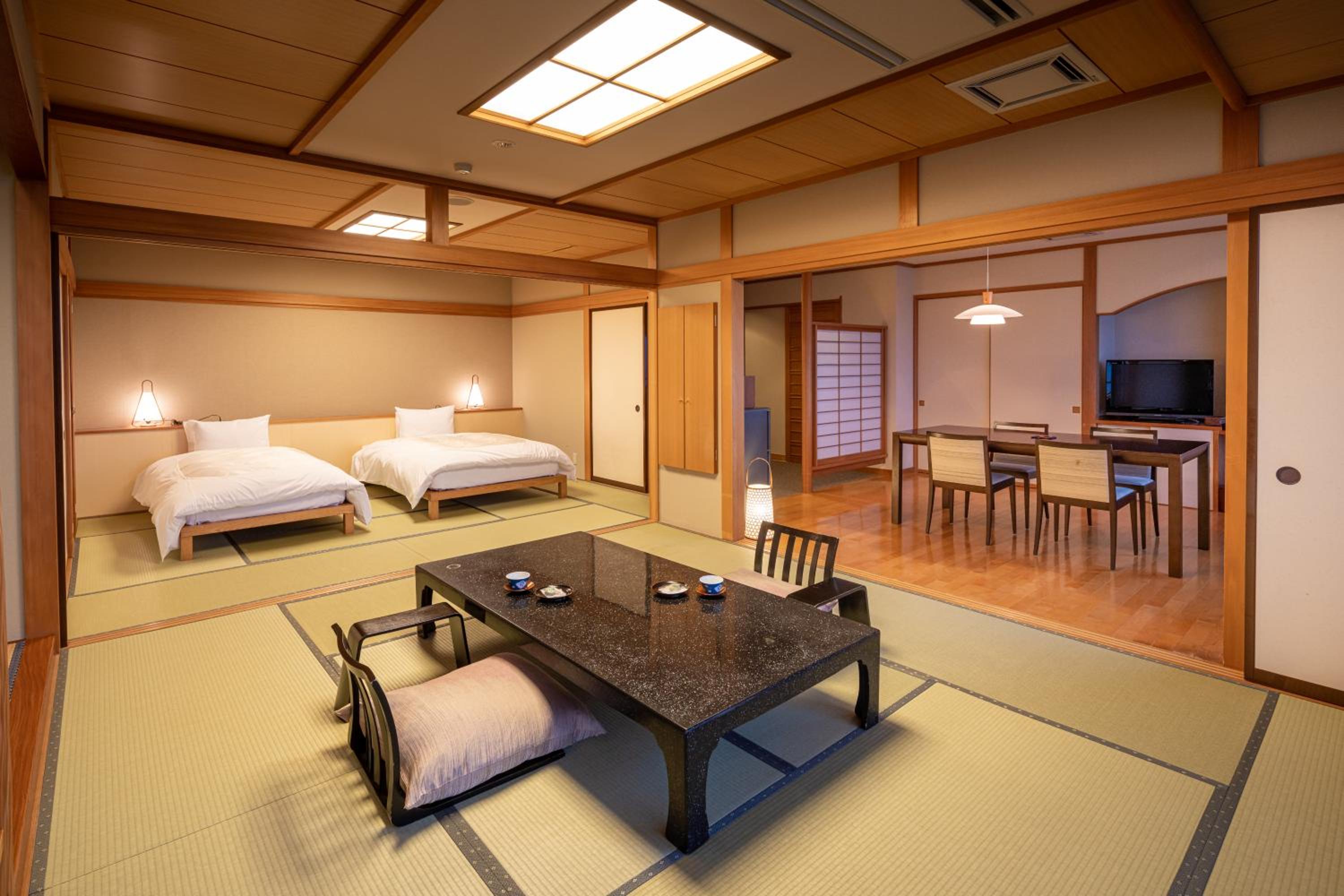 Two-Bedroom Suite photo 2