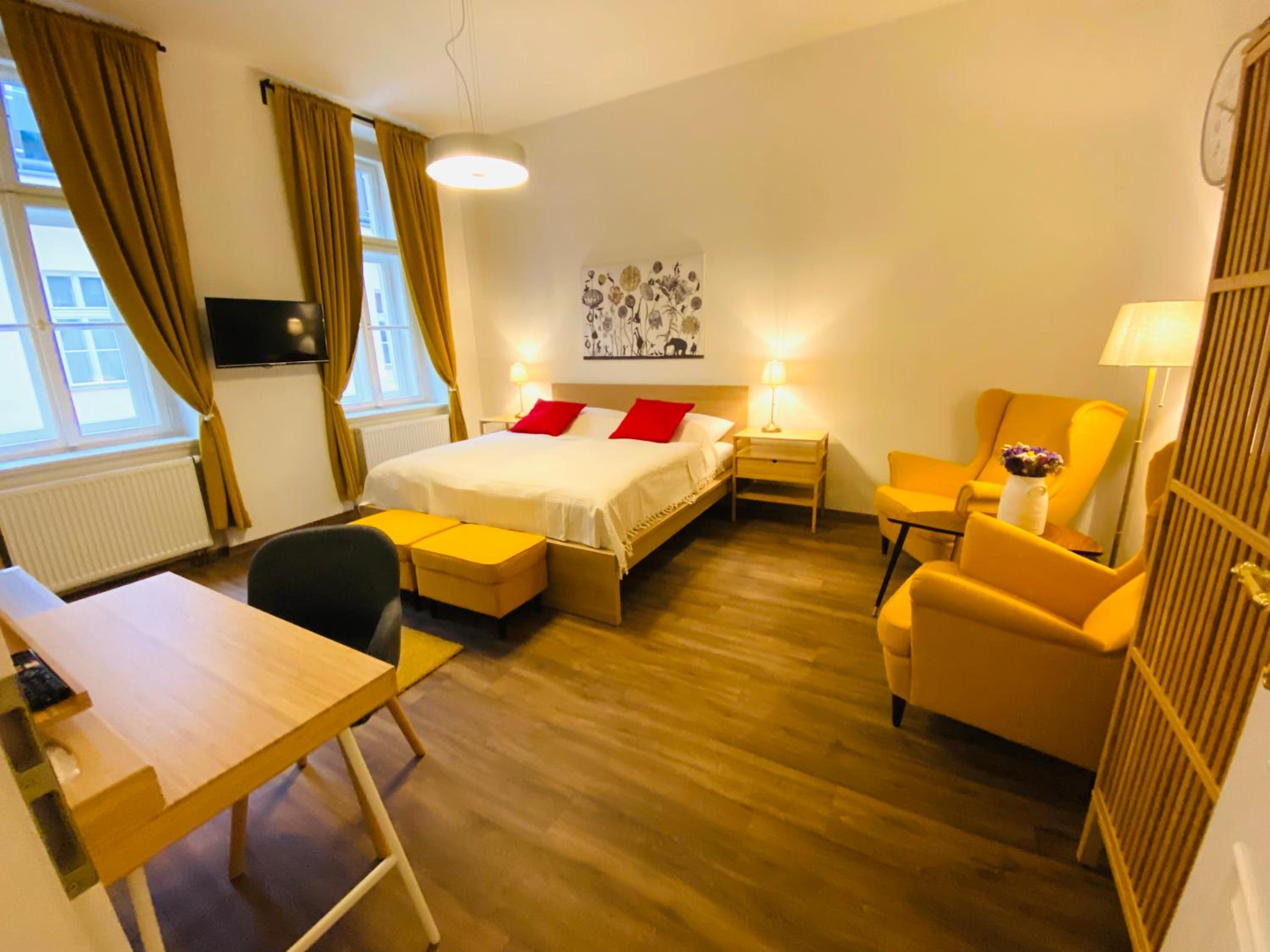 One-Bedroom Apartment