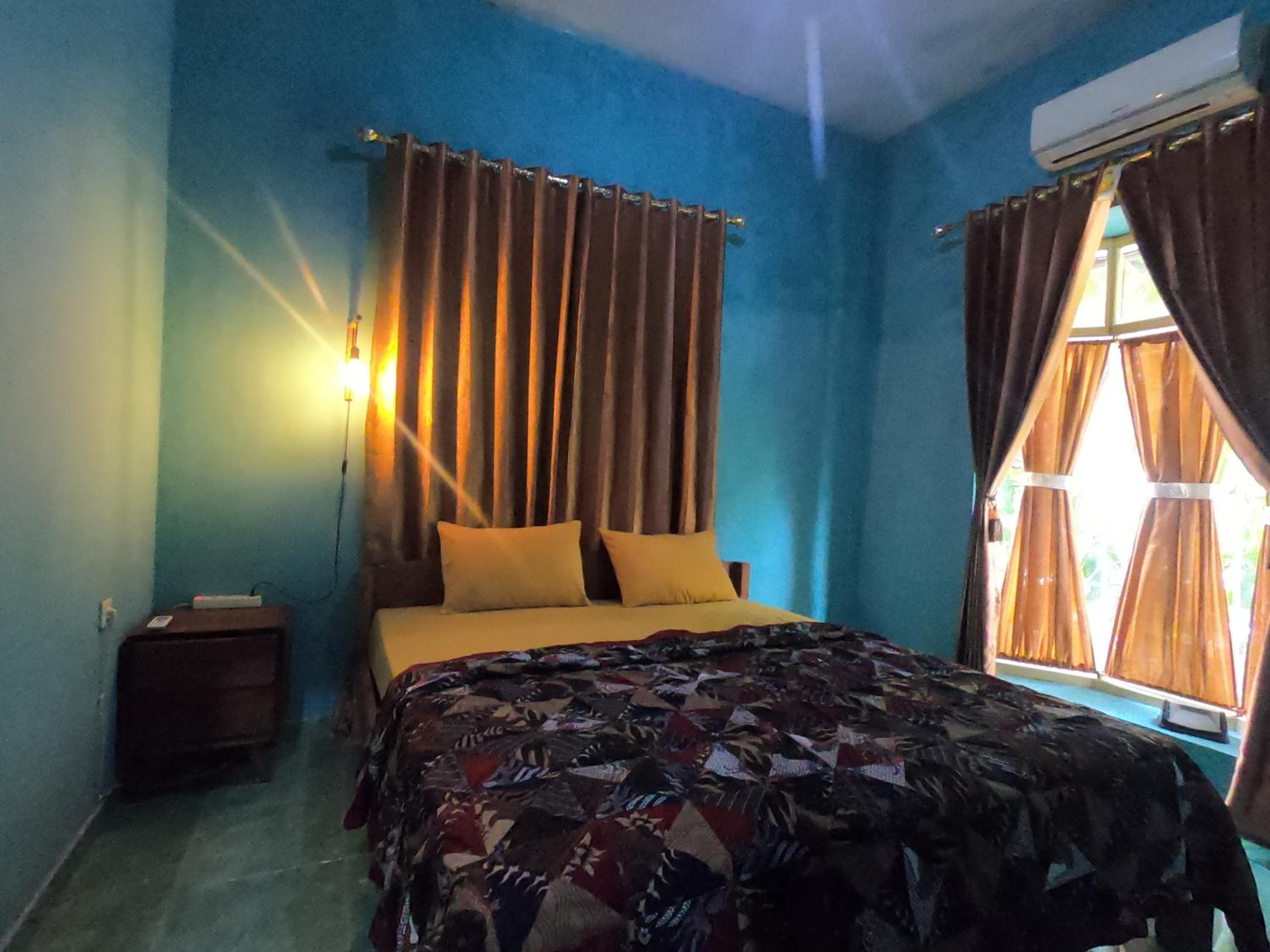 Standard Double Room with Shared Bathroom photo 3