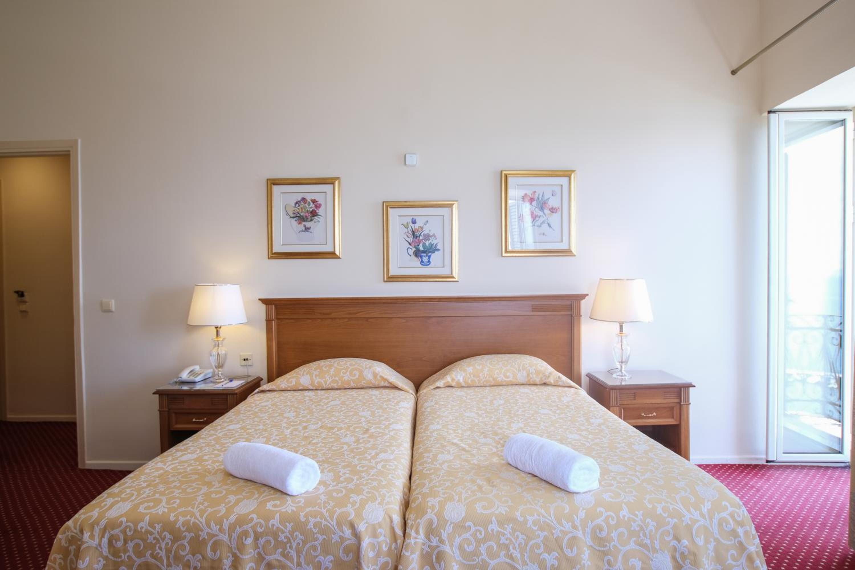 Superior Double Room with Sea View - Photo 6