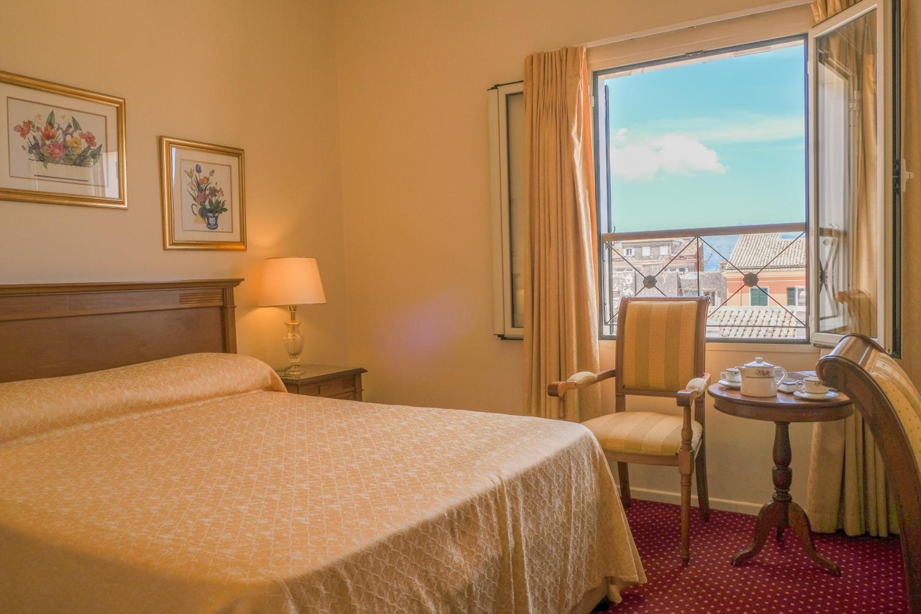 Superior Double Room with Sea View - Photo 8