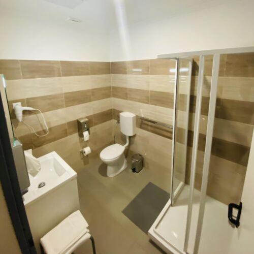 Superior King Room - Photo 3