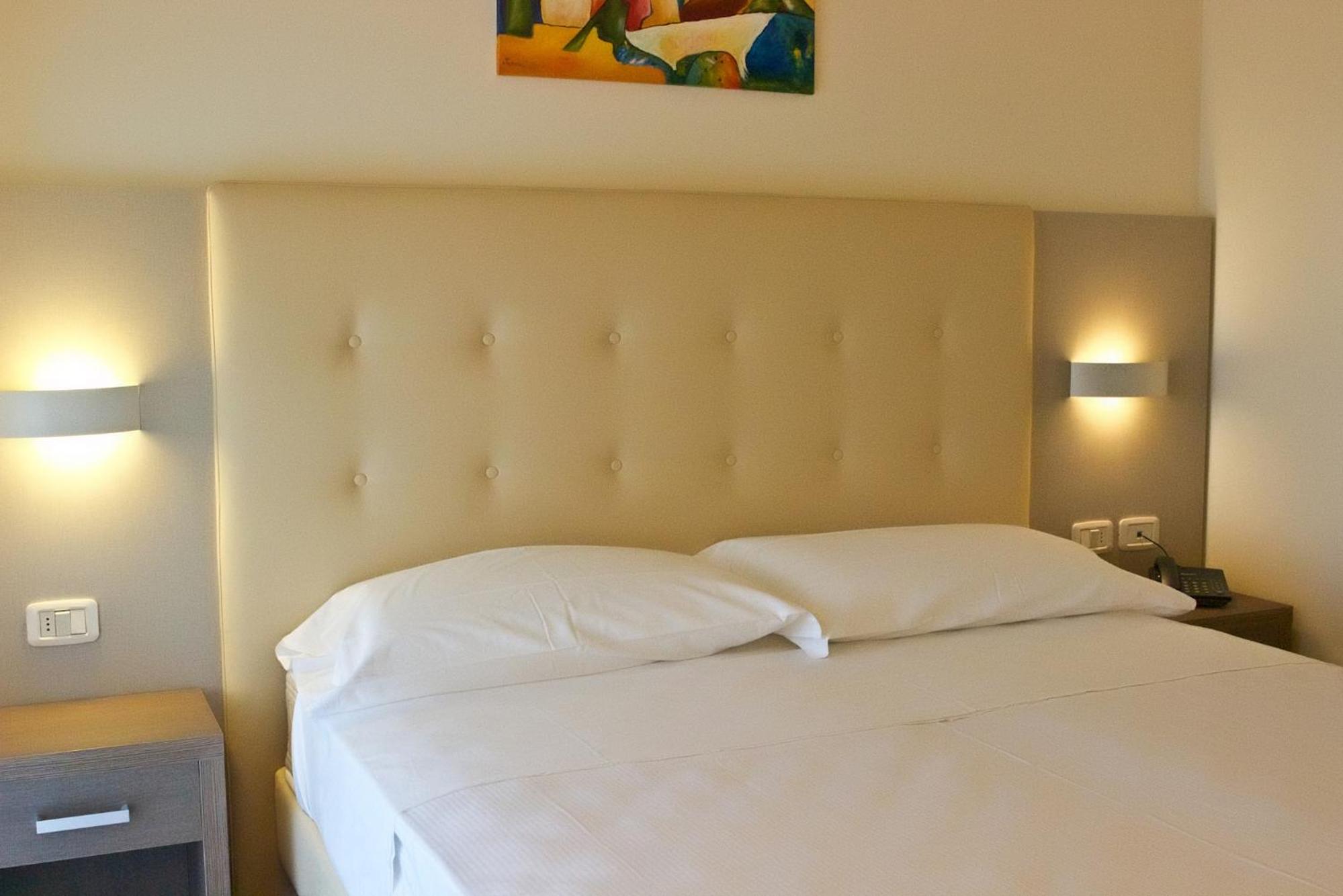 Standard Single Room photo 2