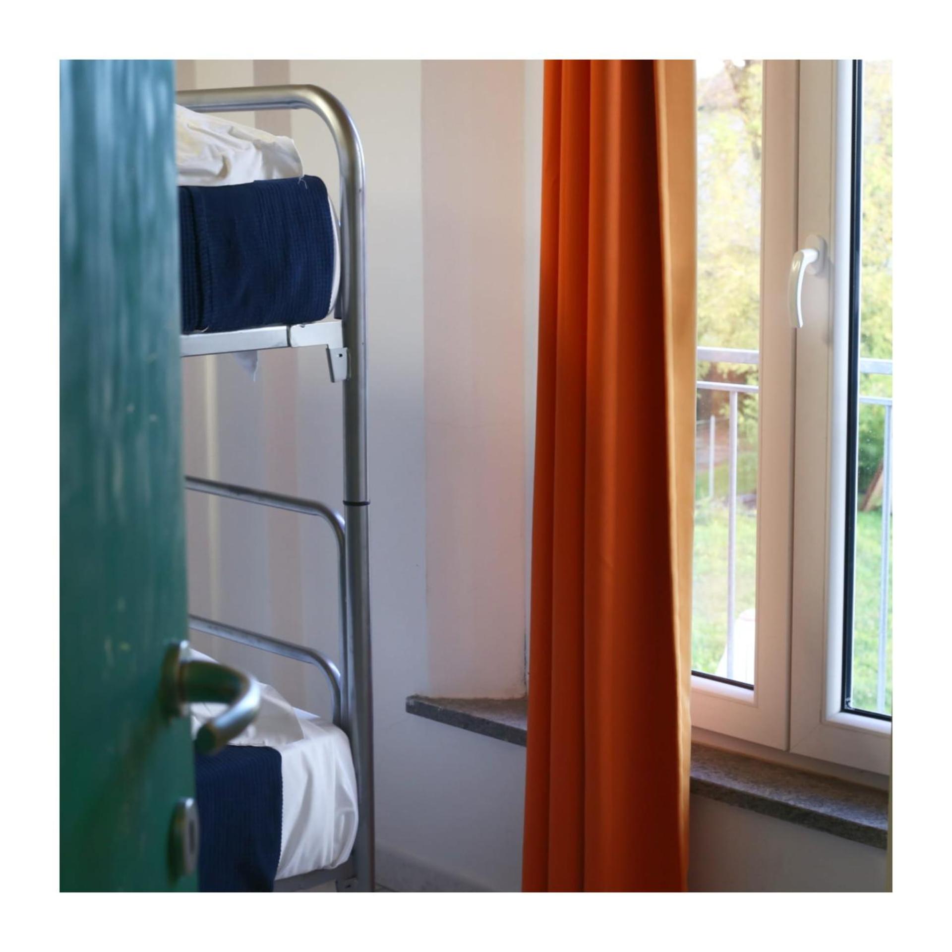 Single Bed in Mixed Dormitory Room photo 1