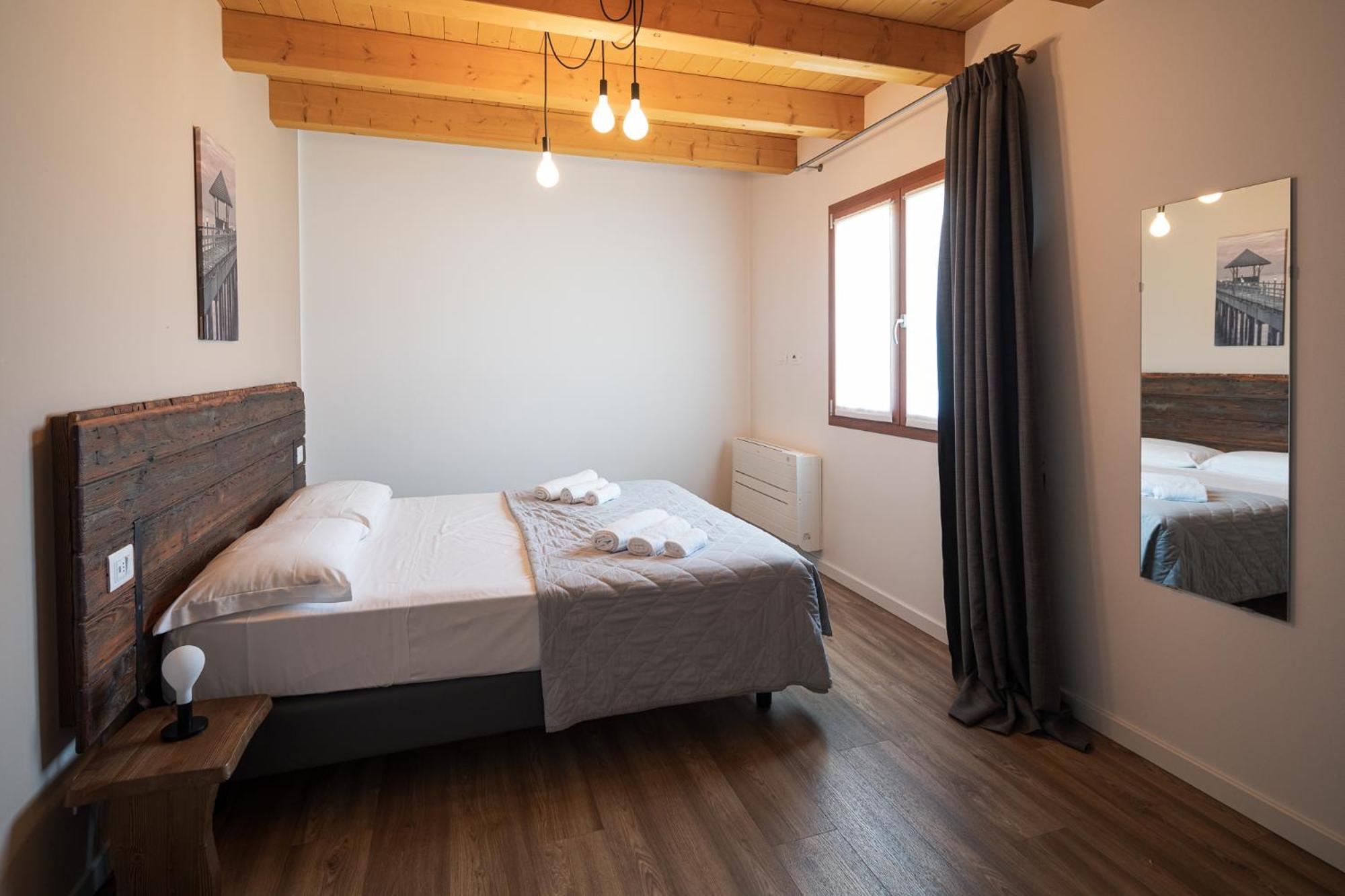 Apartment - Photo 2