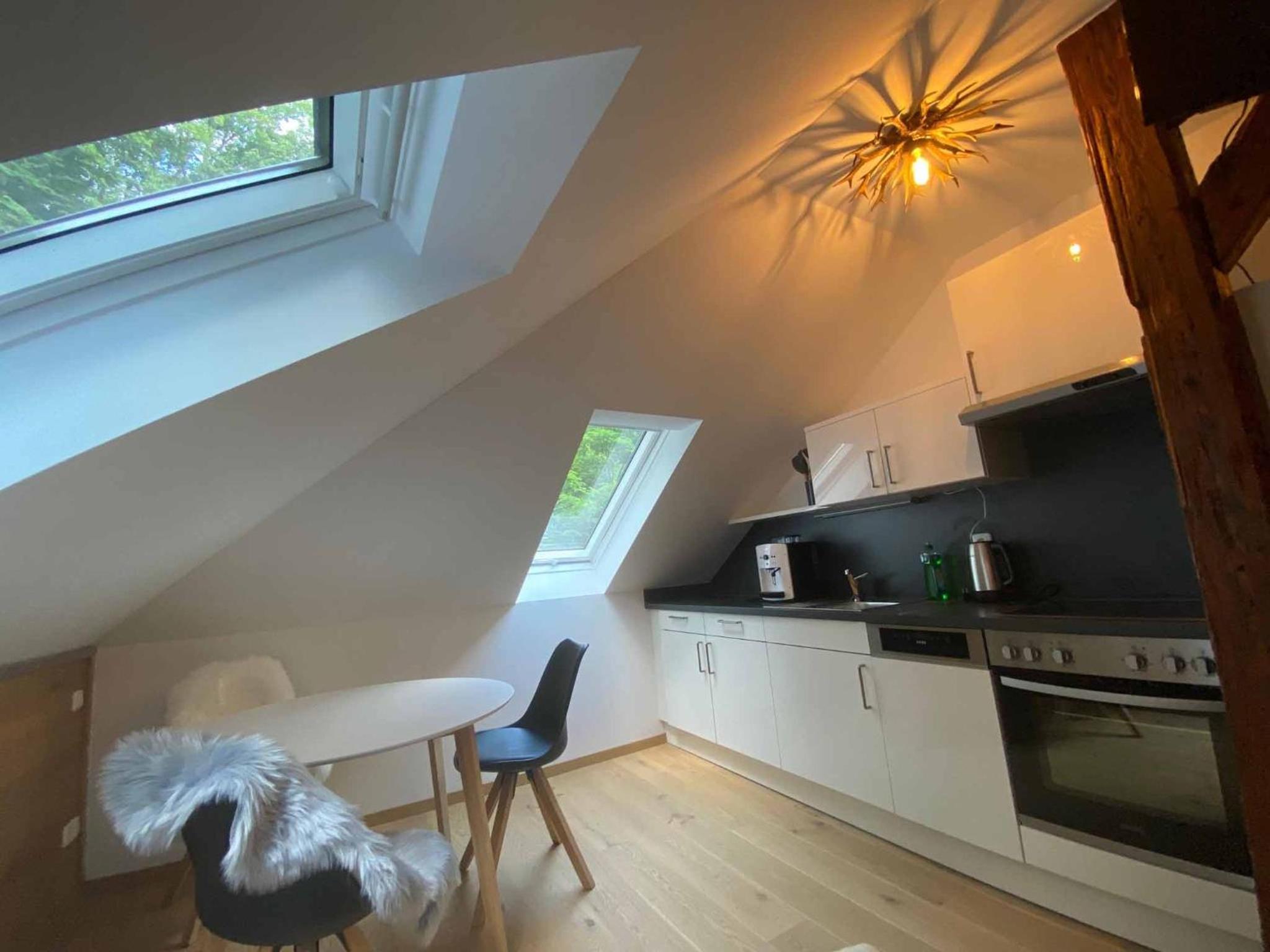 One-Bedroom Apartment - Photo 5