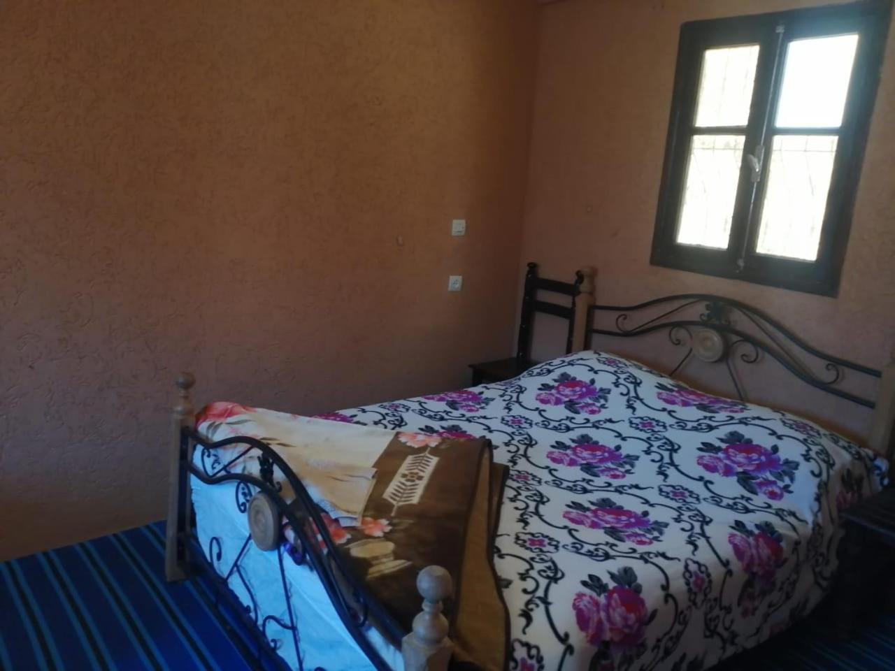 Double Room - Photo 9