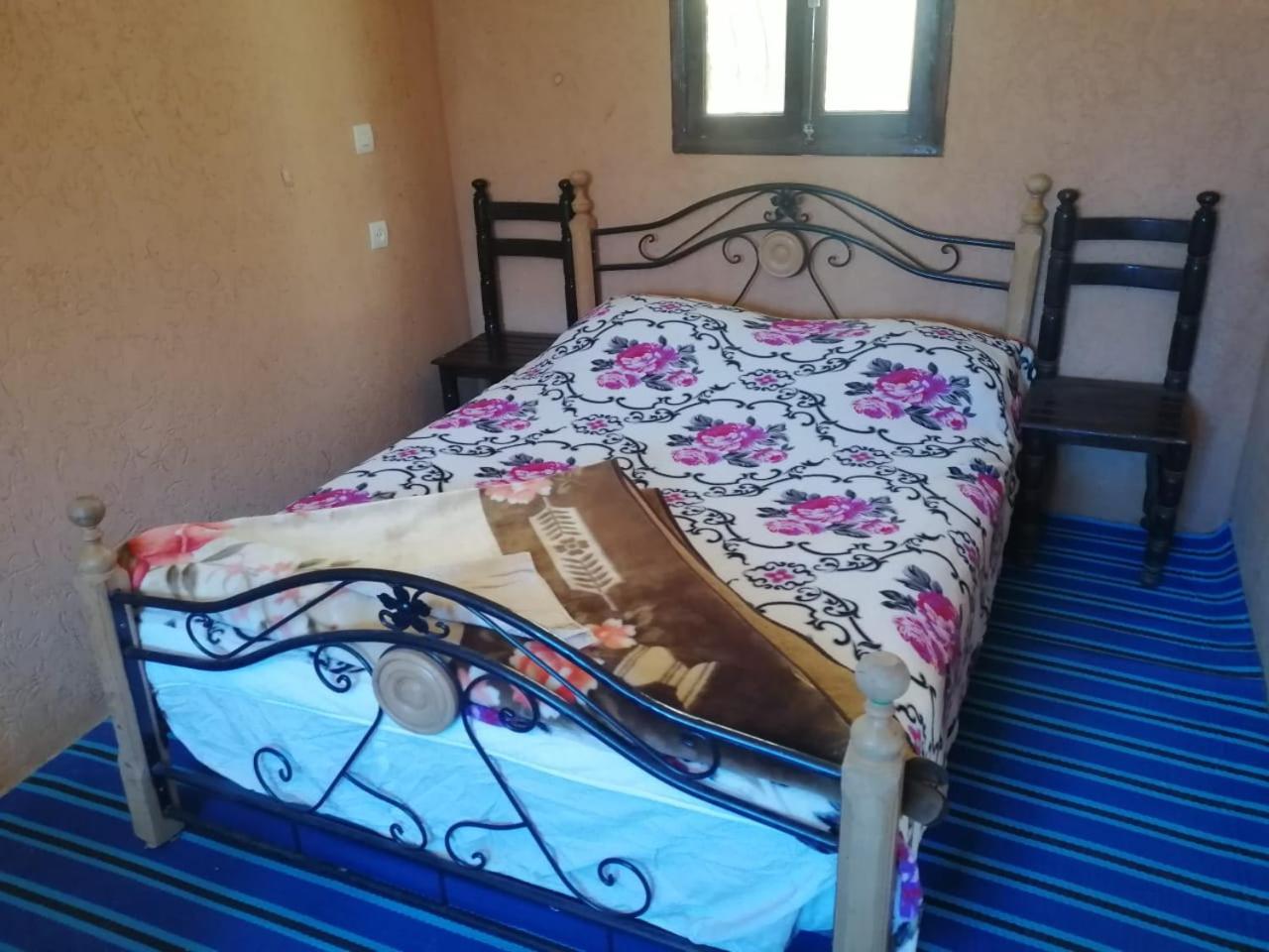 Double Room - Photo 7