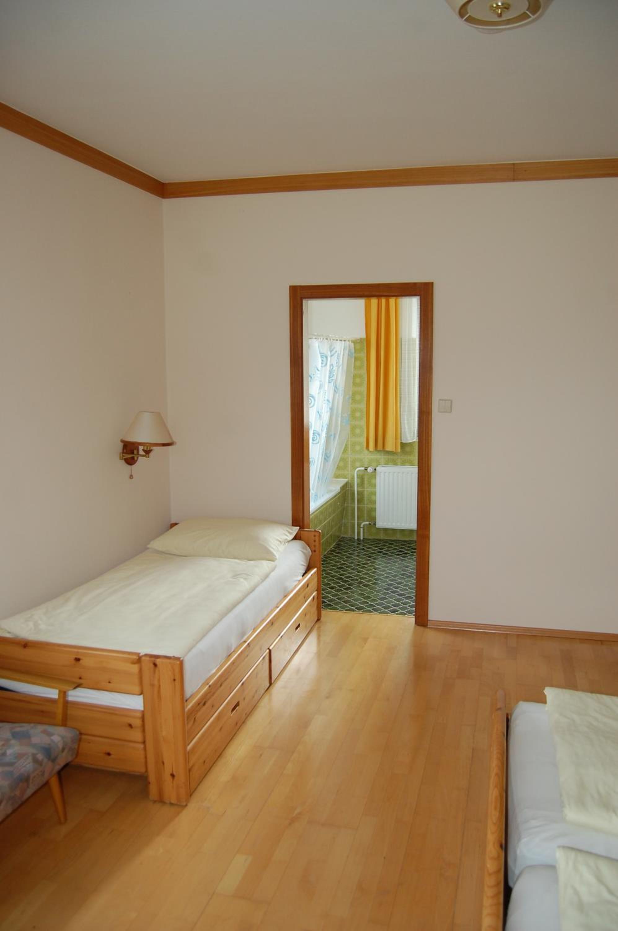 Triple Room - Photo 2