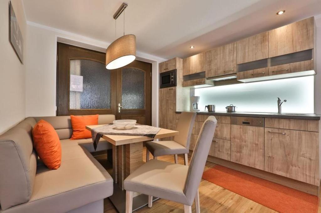 Apartment with Terrace photo 2