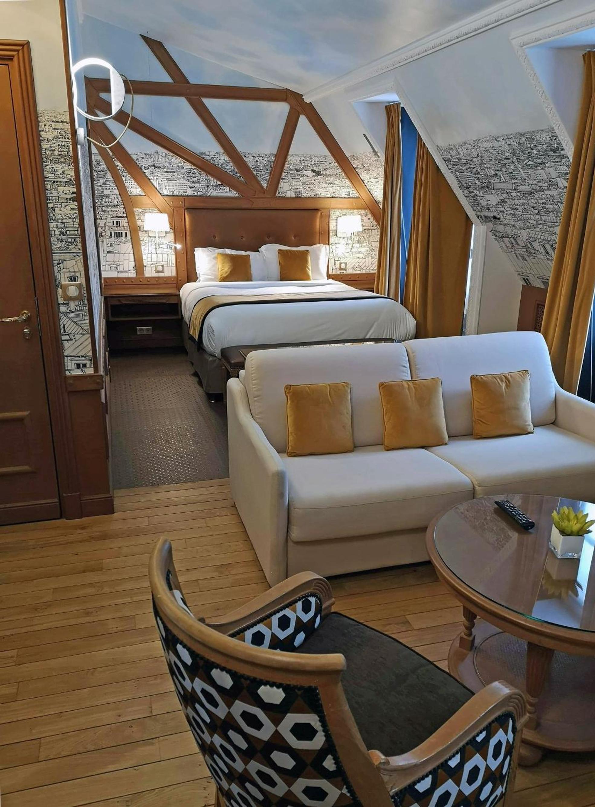 Deluxe Double Room with Balcony
