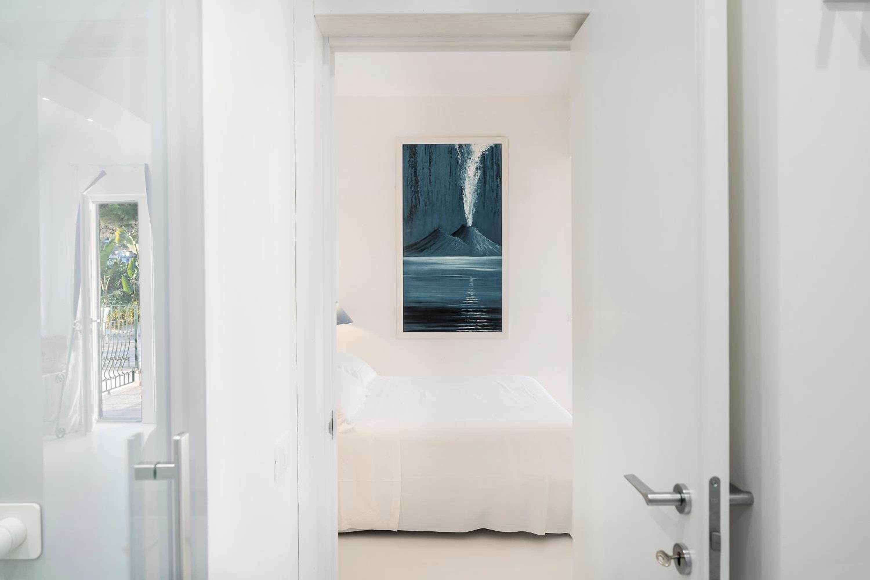 Junior Suite with Balcony and Terrace and Sea View - Photo 6