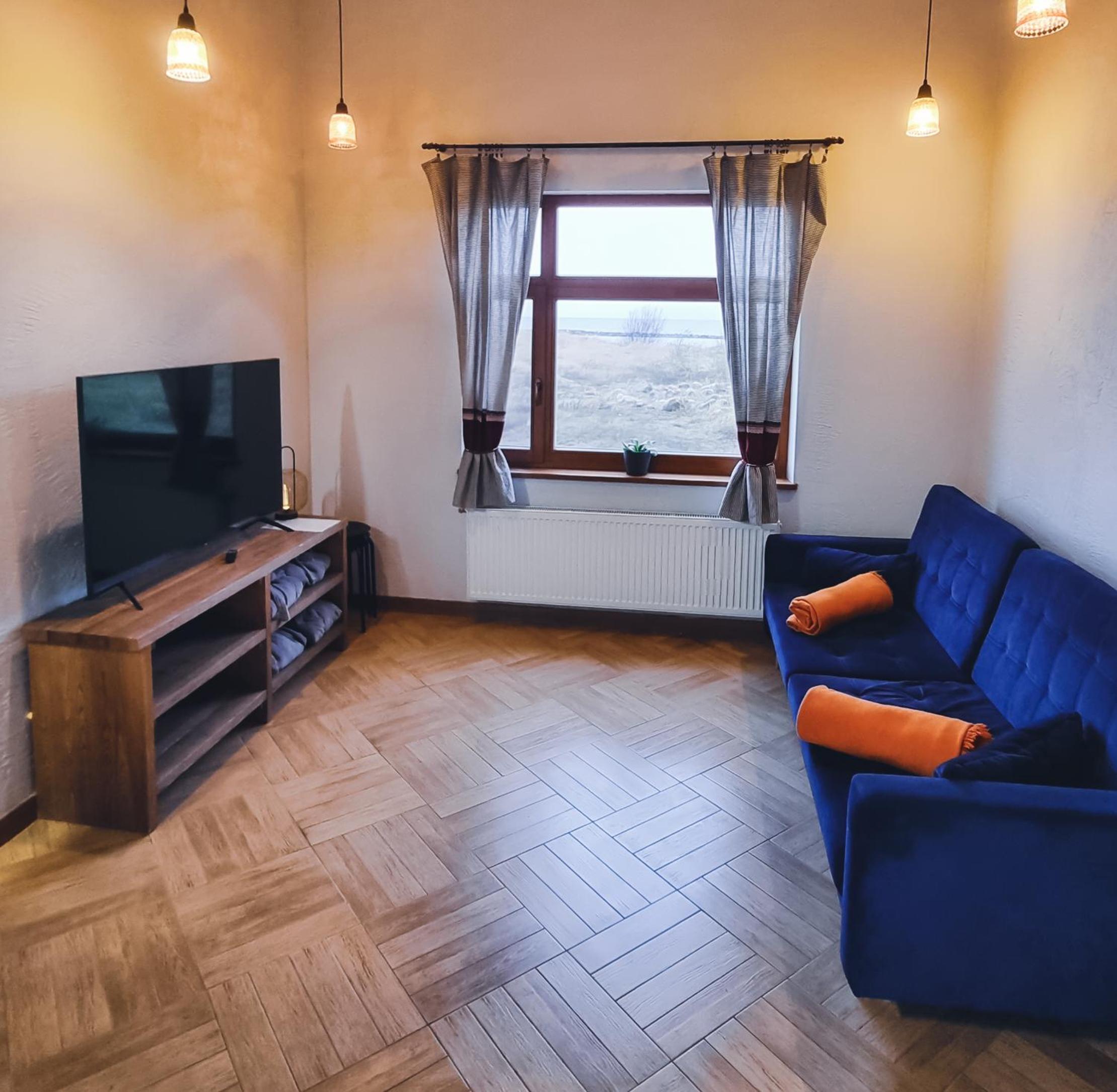 Deluxe Bungalow with Sea View and Beachfront Sauna - Photo 8