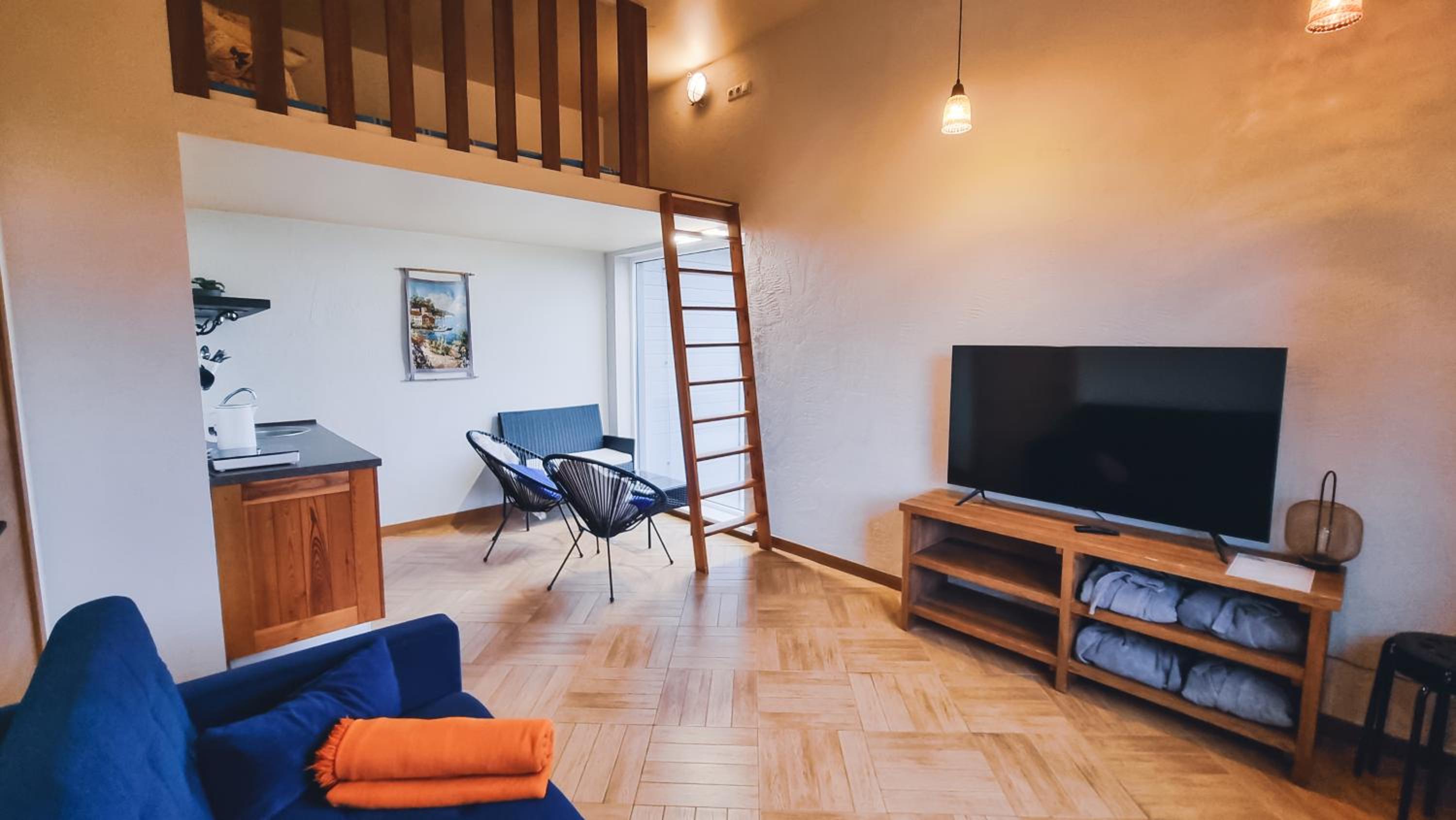 Deluxe Bungalow with Sea View and Beachfront Sauna - Photo 1