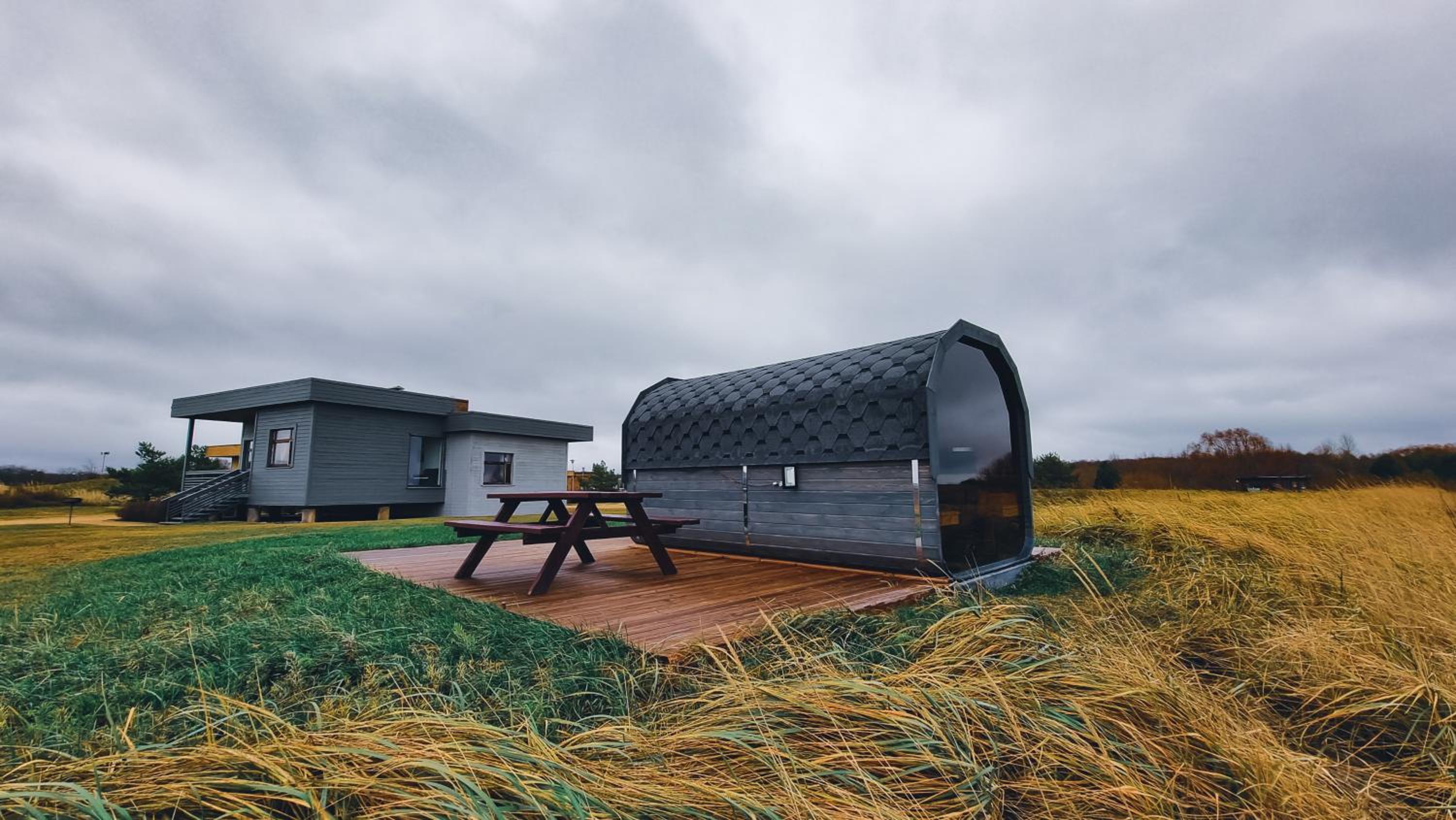 Deluxe Bungalow with Sea View and Beachfront Sauna - Photo 13