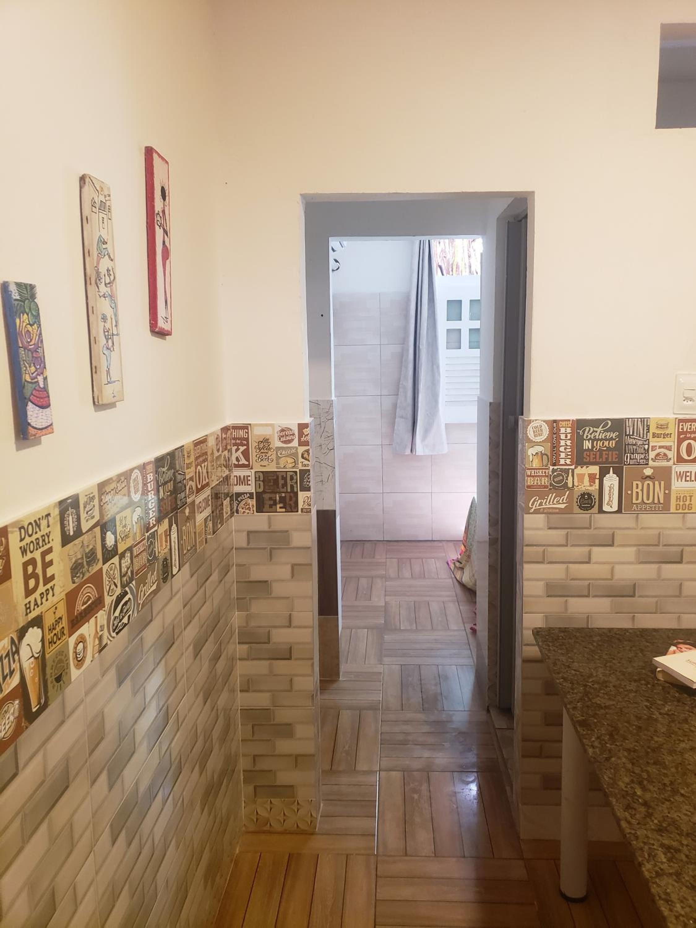 One-Bedroom Apartment - Photo 12
