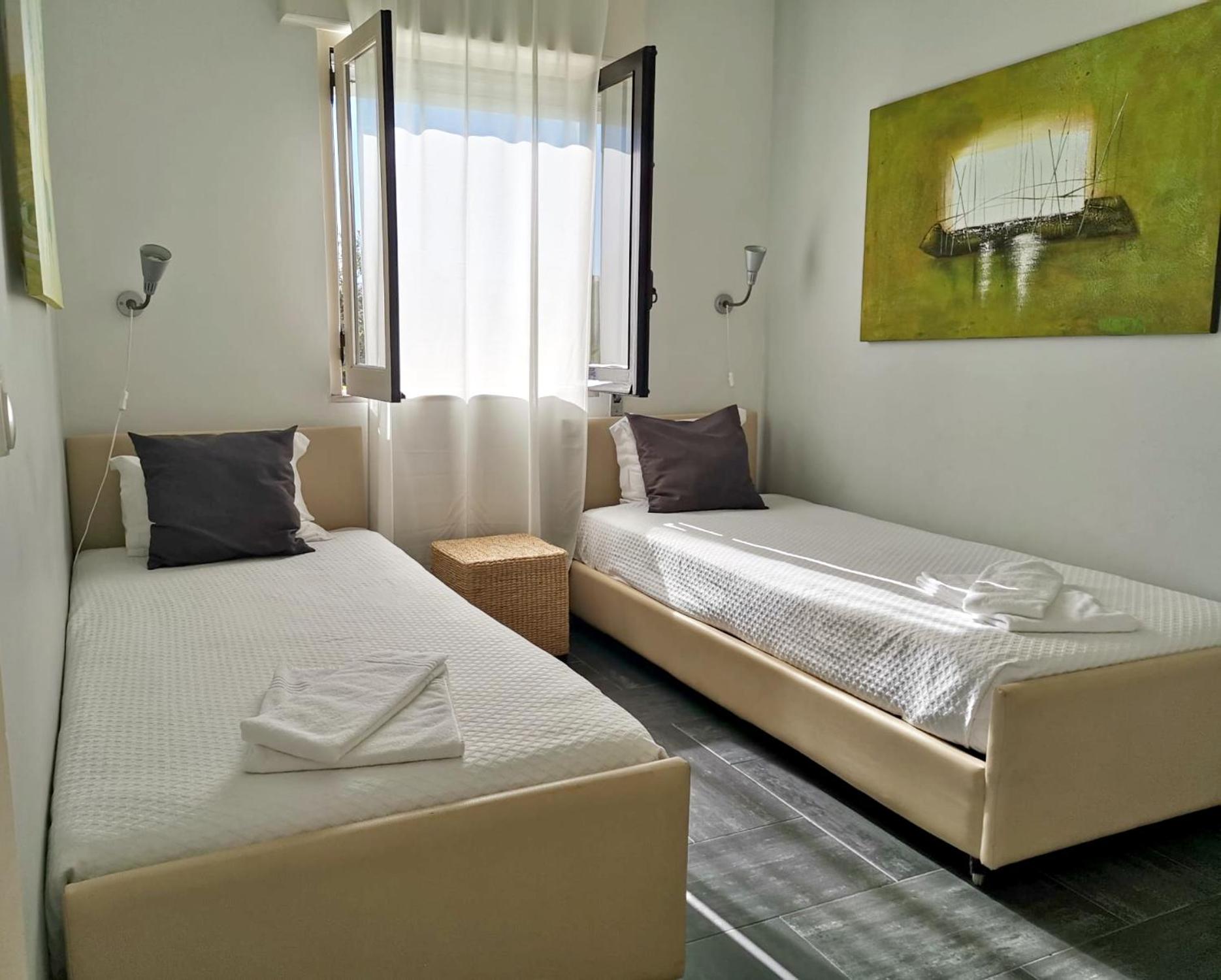 Two-Bedroom Apartment with Terrace - Photo 8