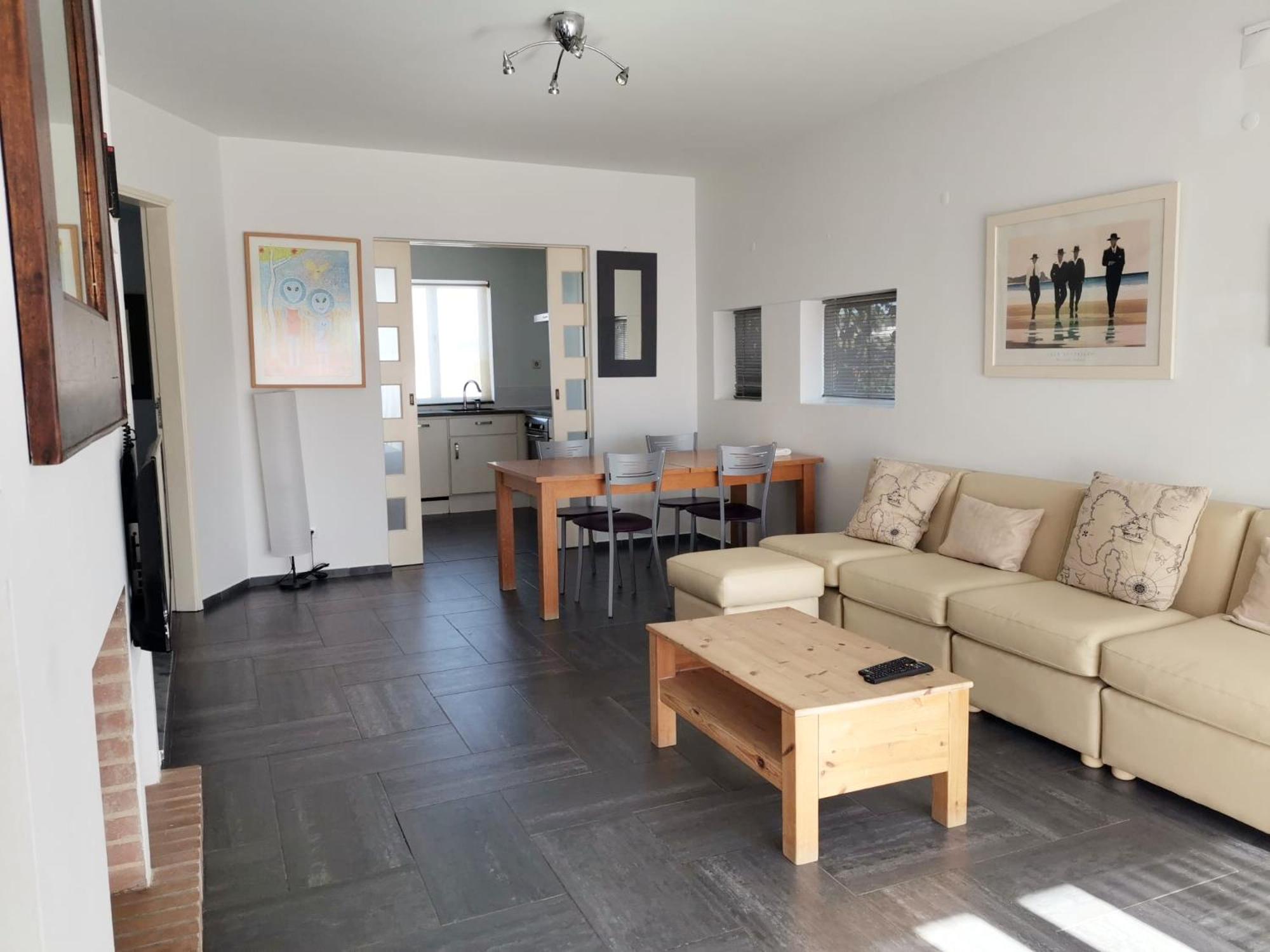 Two-Bedroom Apartment with Terrace - Photo 3