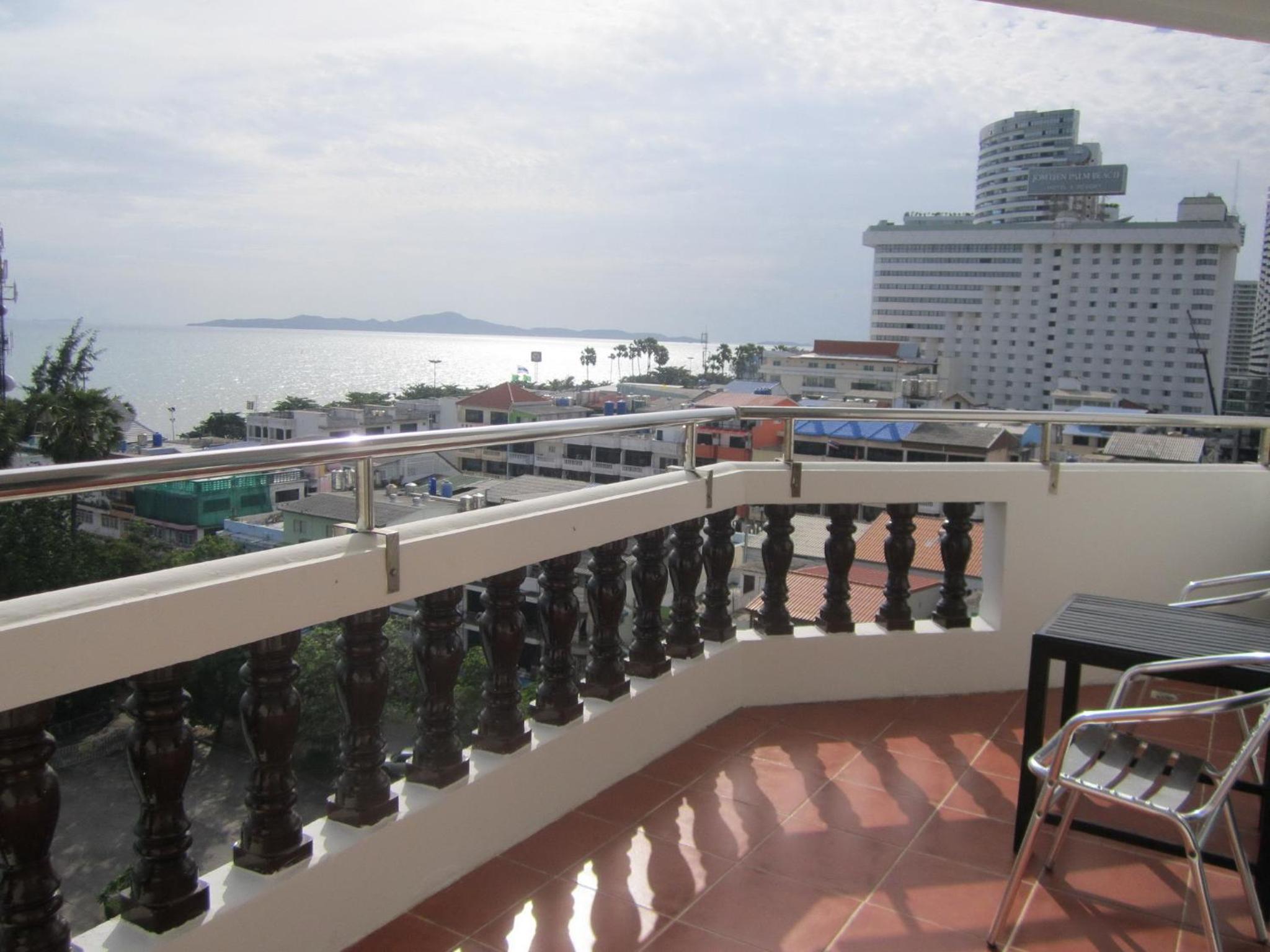 Deluxe Double or Twin Room - Photo 3