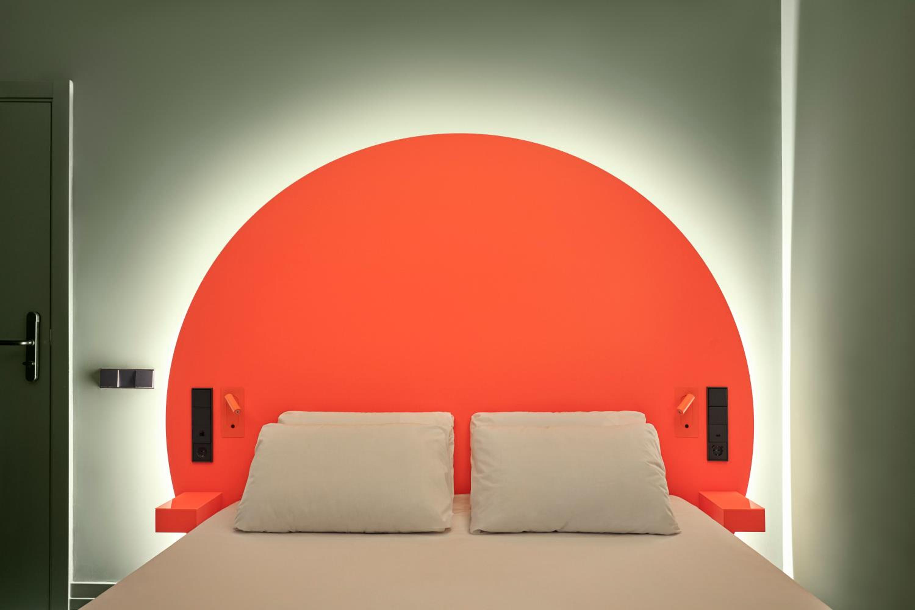 Classic Room - Photo 1