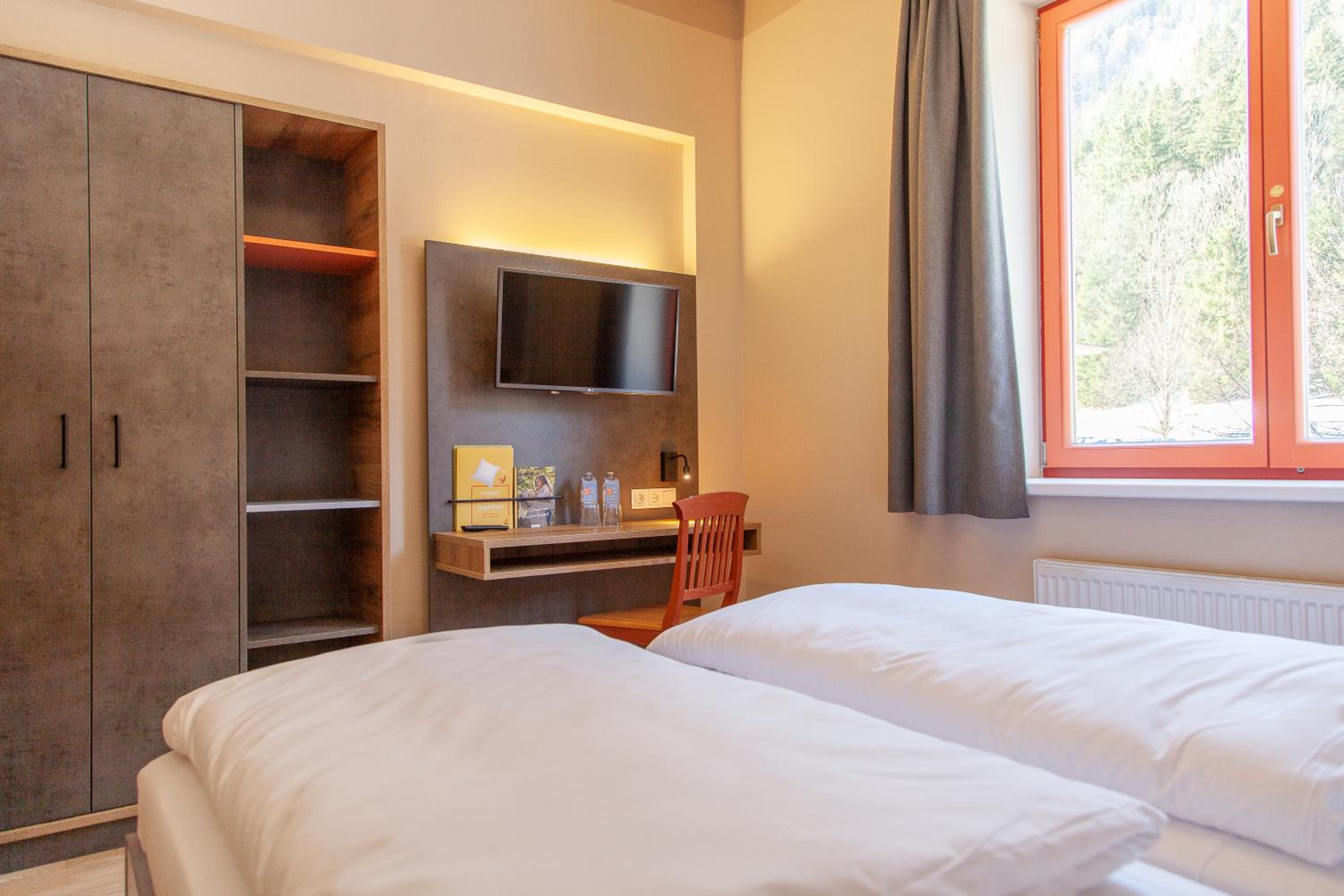 Double Room - Photo 3