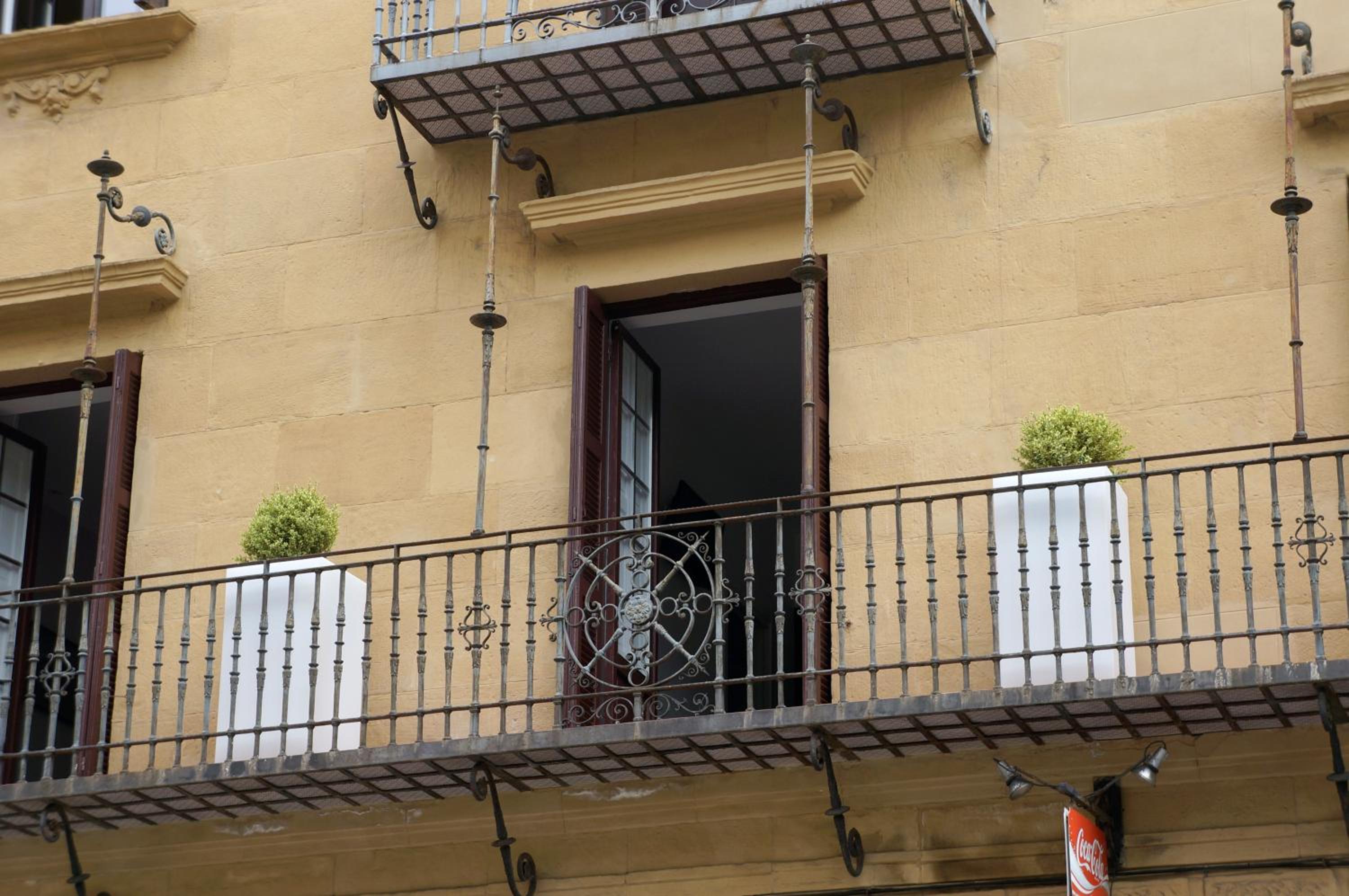 Double or Twin Room with Balcony photo 2