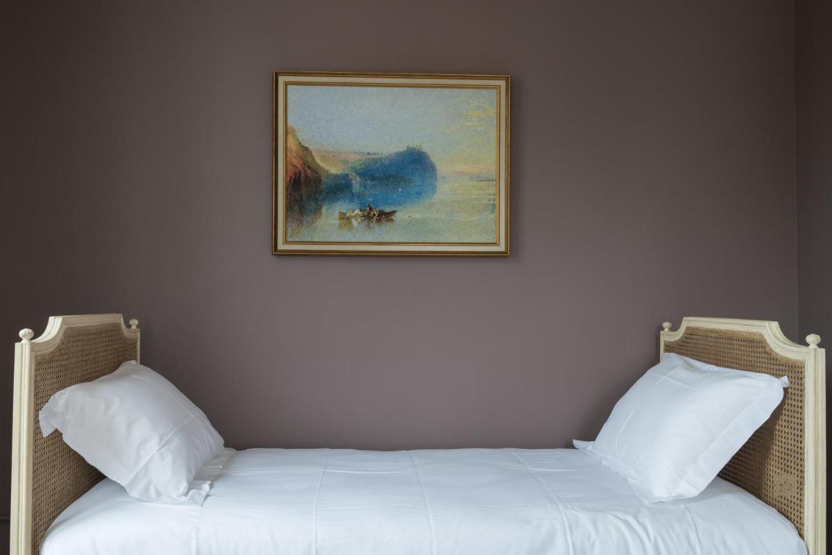 Luxury Triple Room photo 2