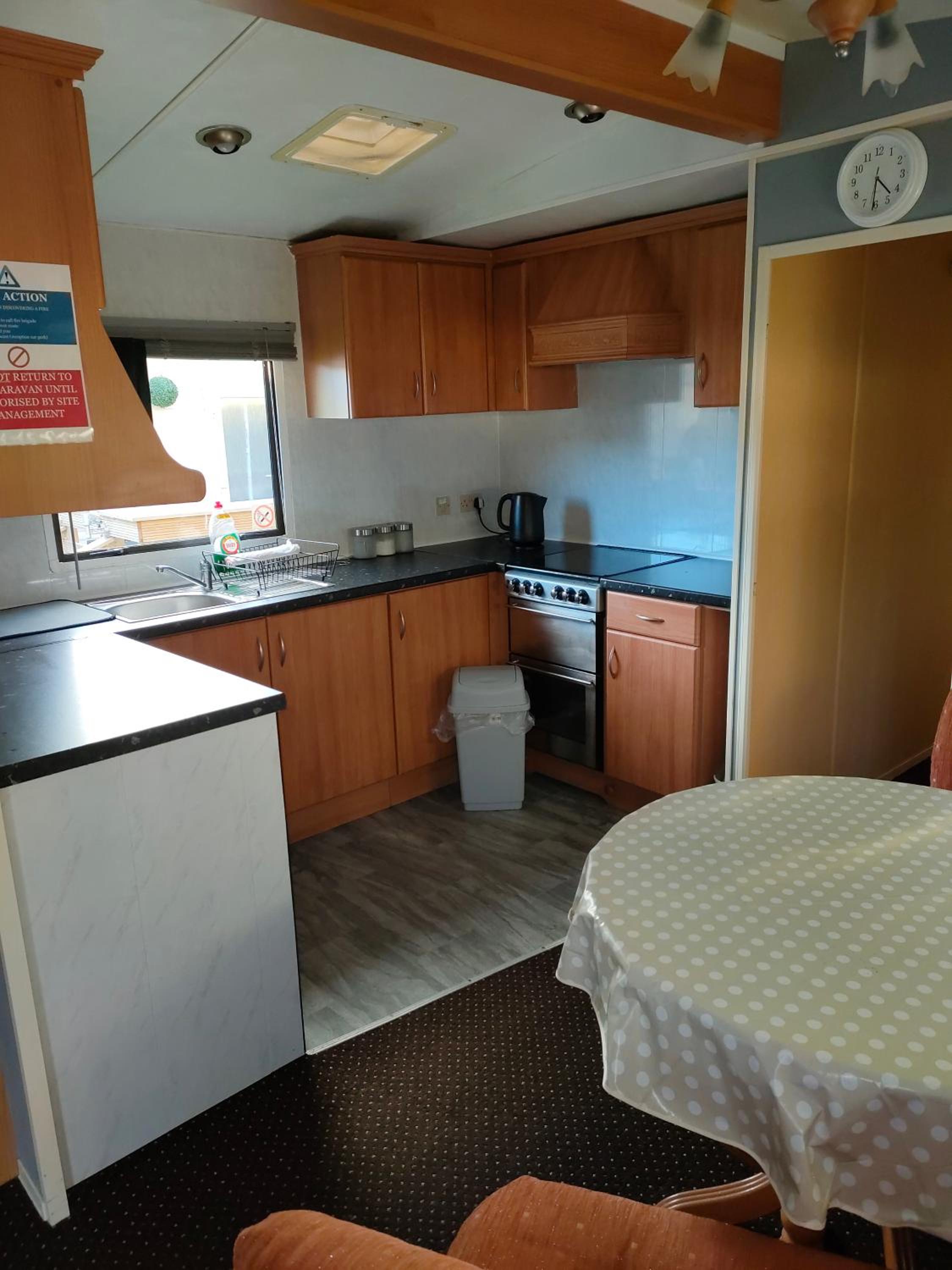 Mobile Home photo 1