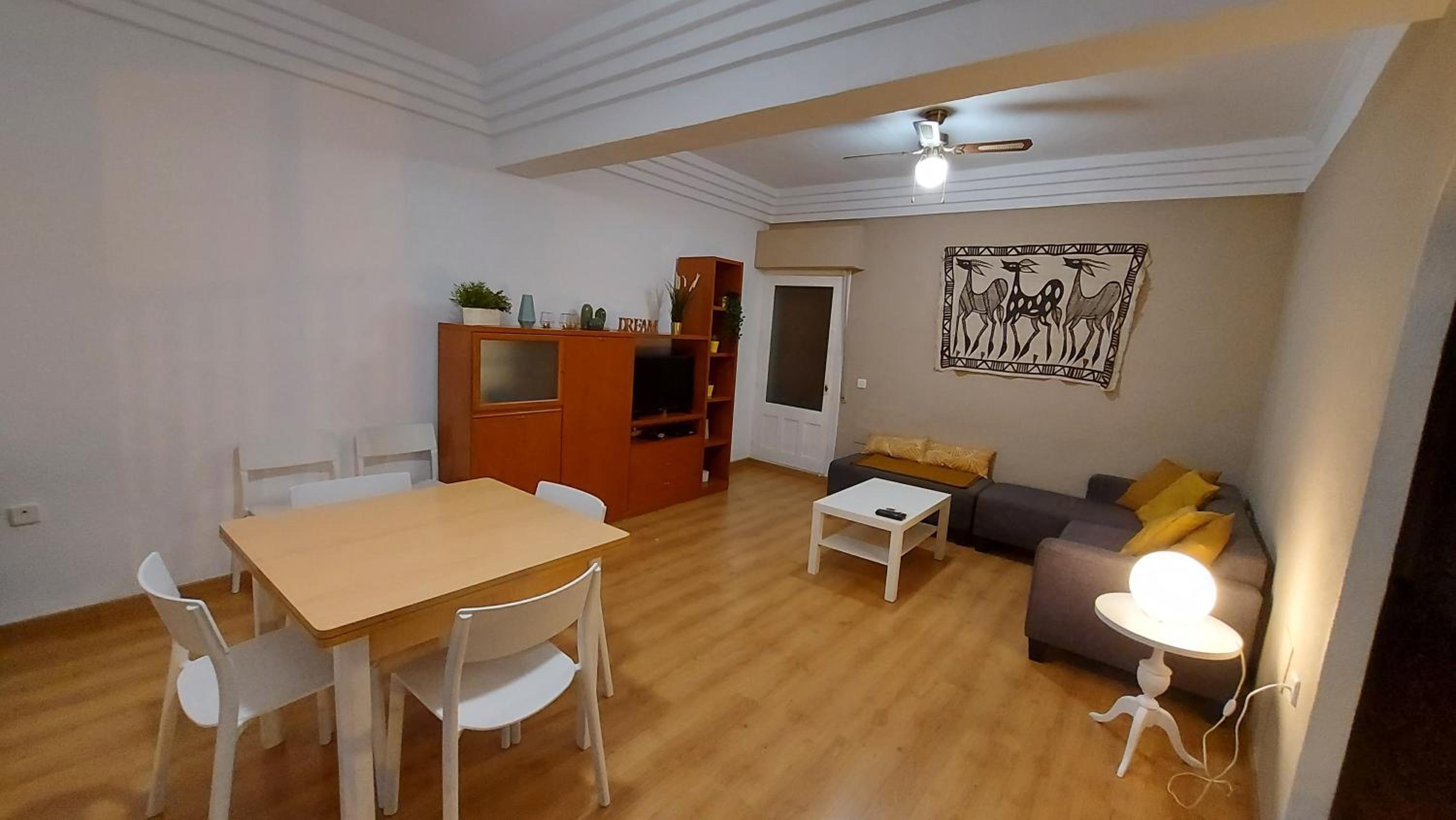 Apartamento con vista al mar