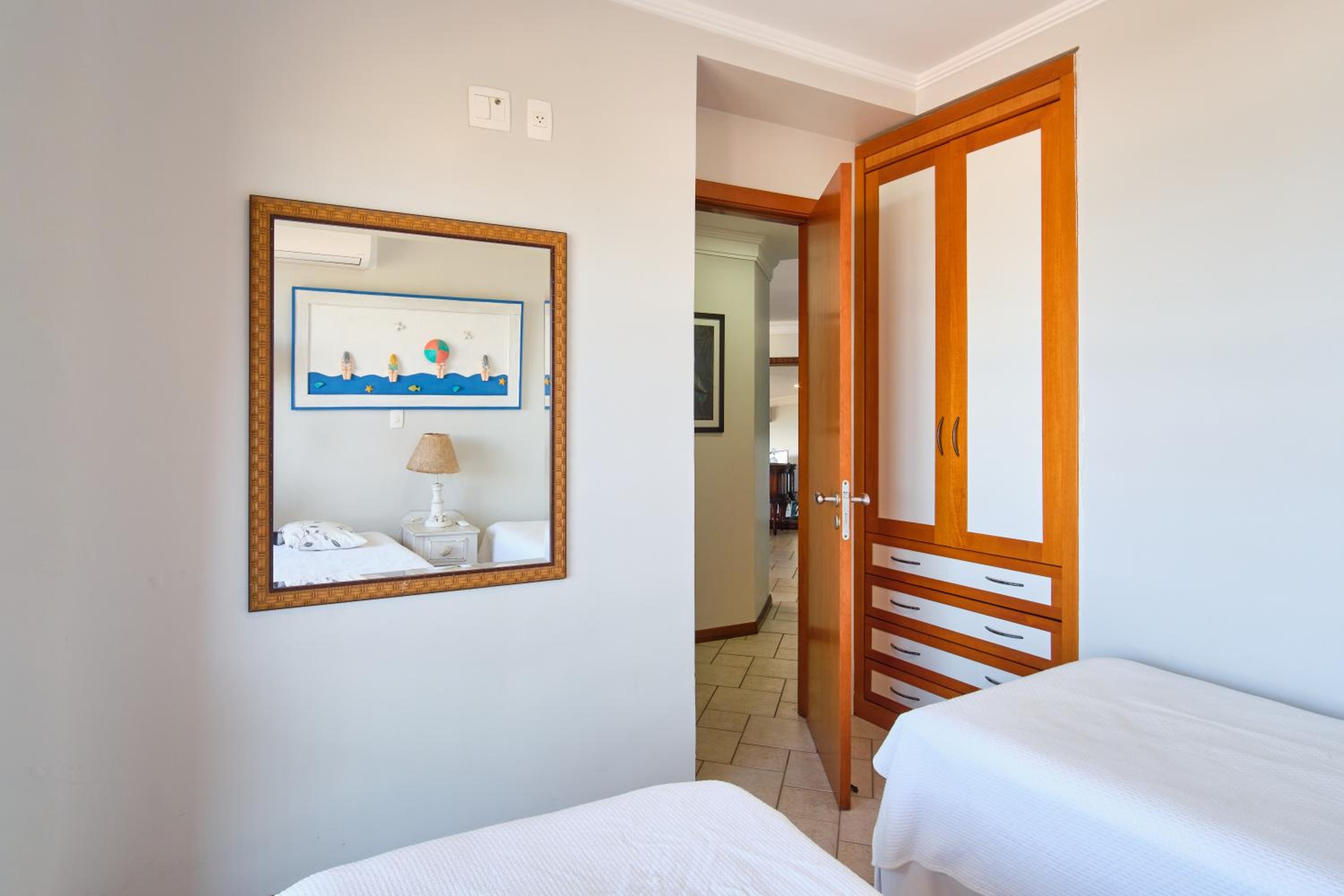 Apartment with Sea View - Photo 36