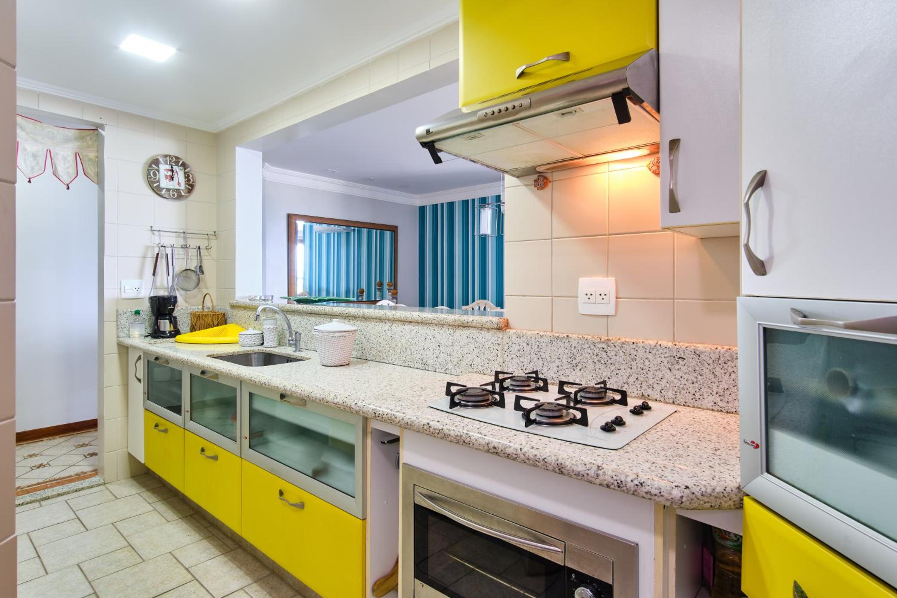 Apartment with Sea View - Photo 35