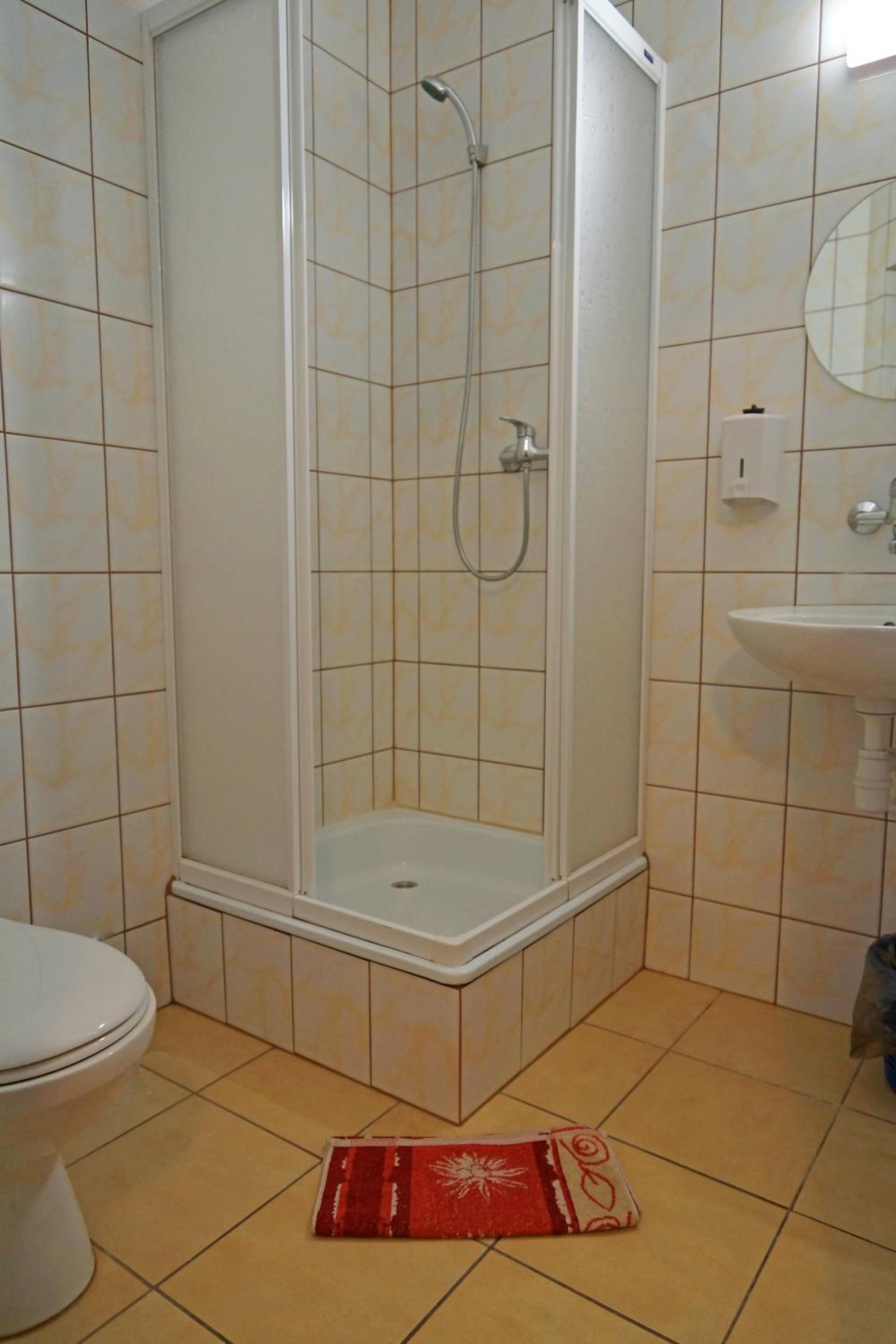 Triple Room - Photo 1