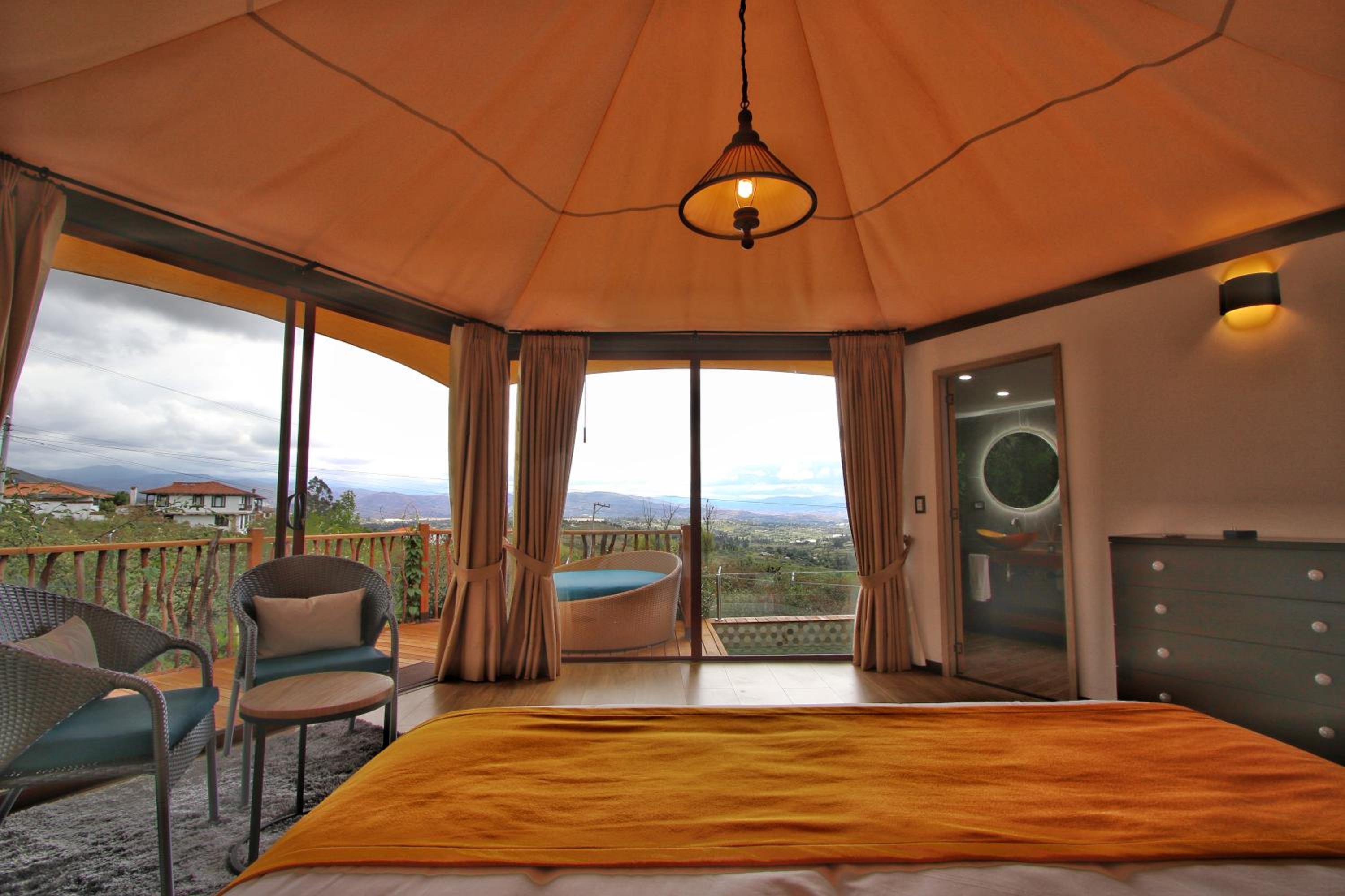 Villa photo 1