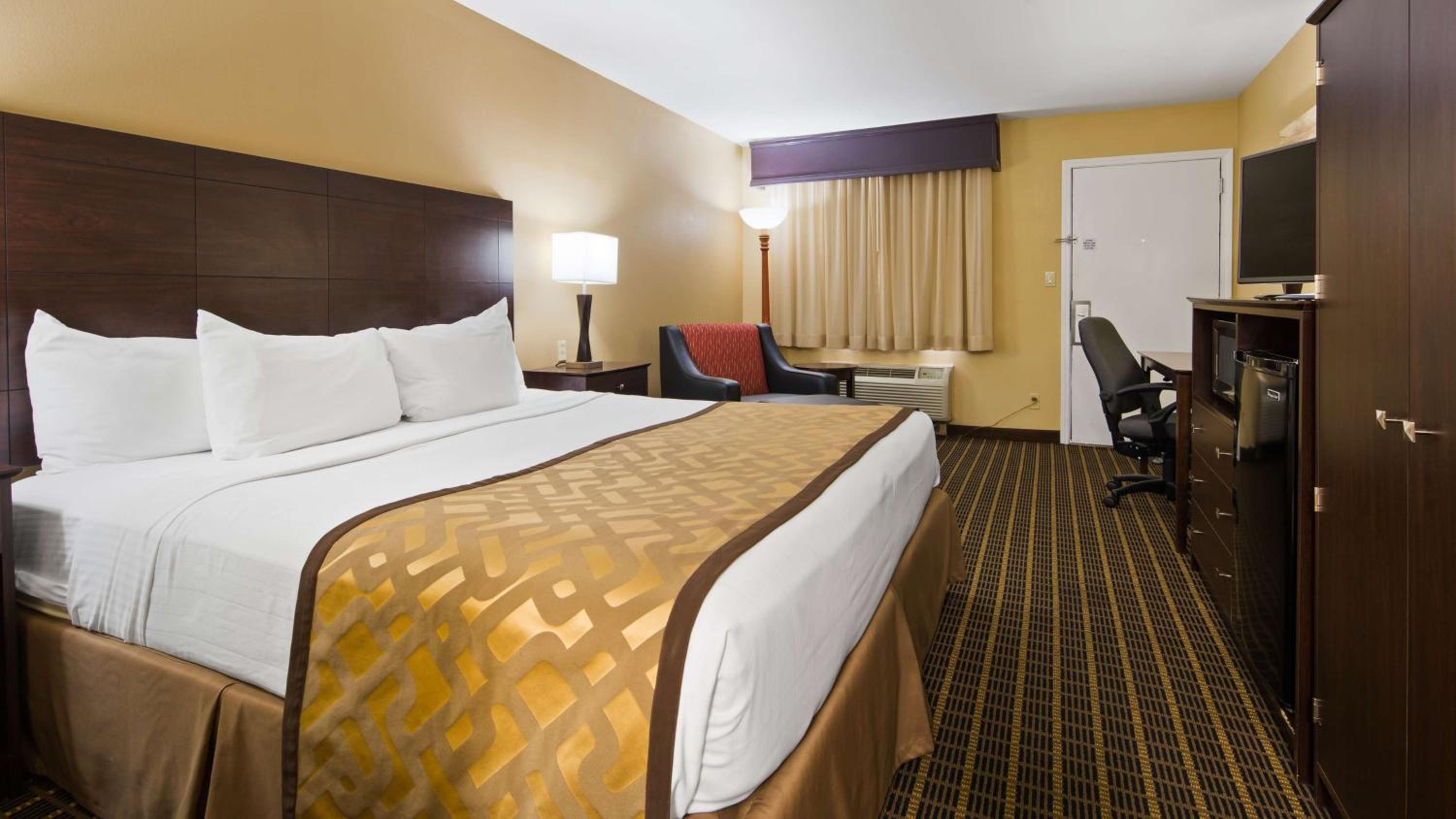 Deluxe King Room - Non Smoking - Photo 3