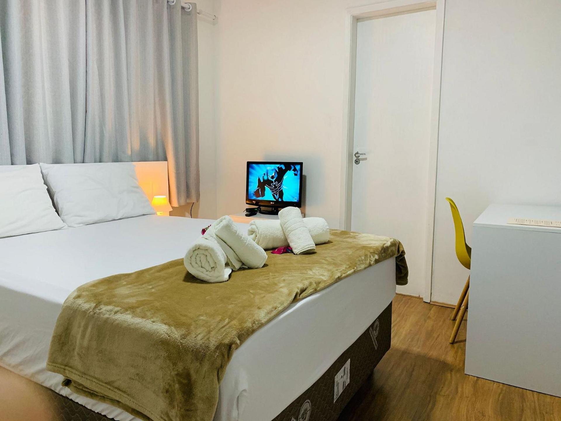Standard Double Room with Fan - Photo 2