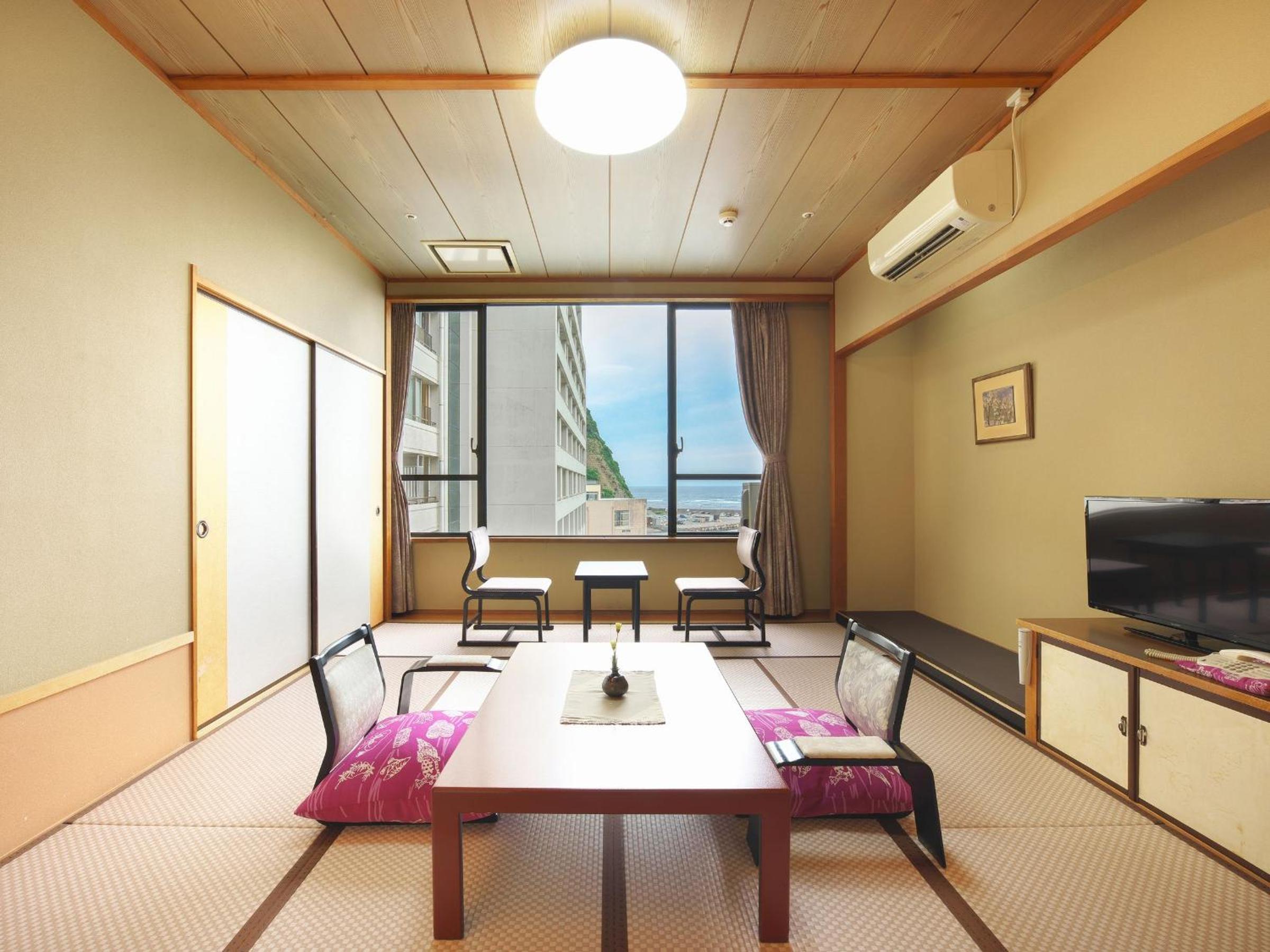 Japanese-Style Room photo 2