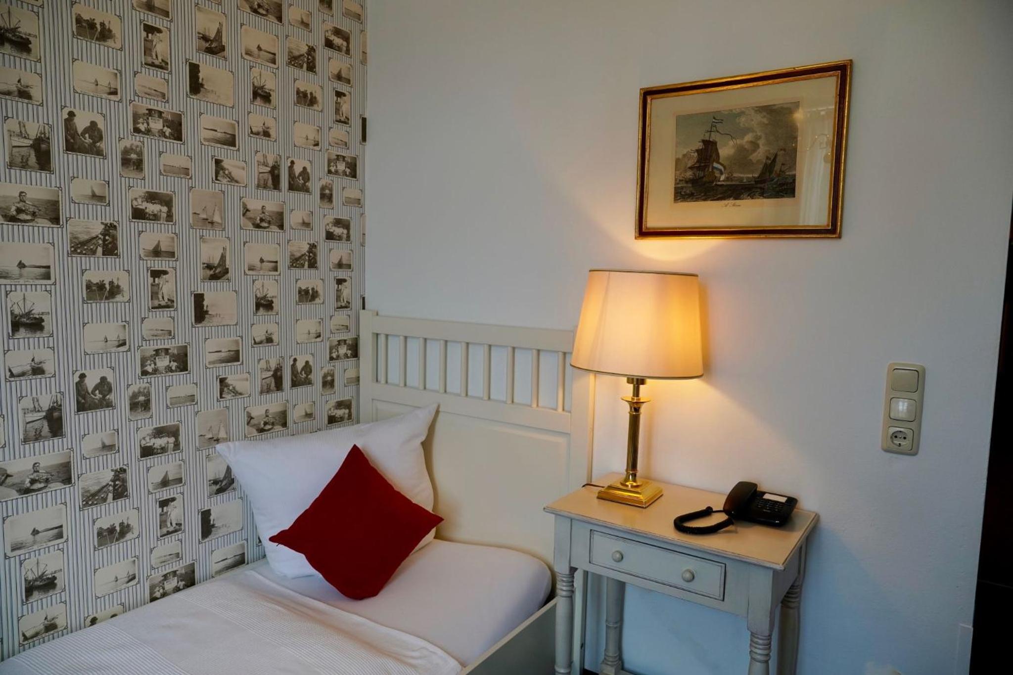 Budget Single Room photo 1