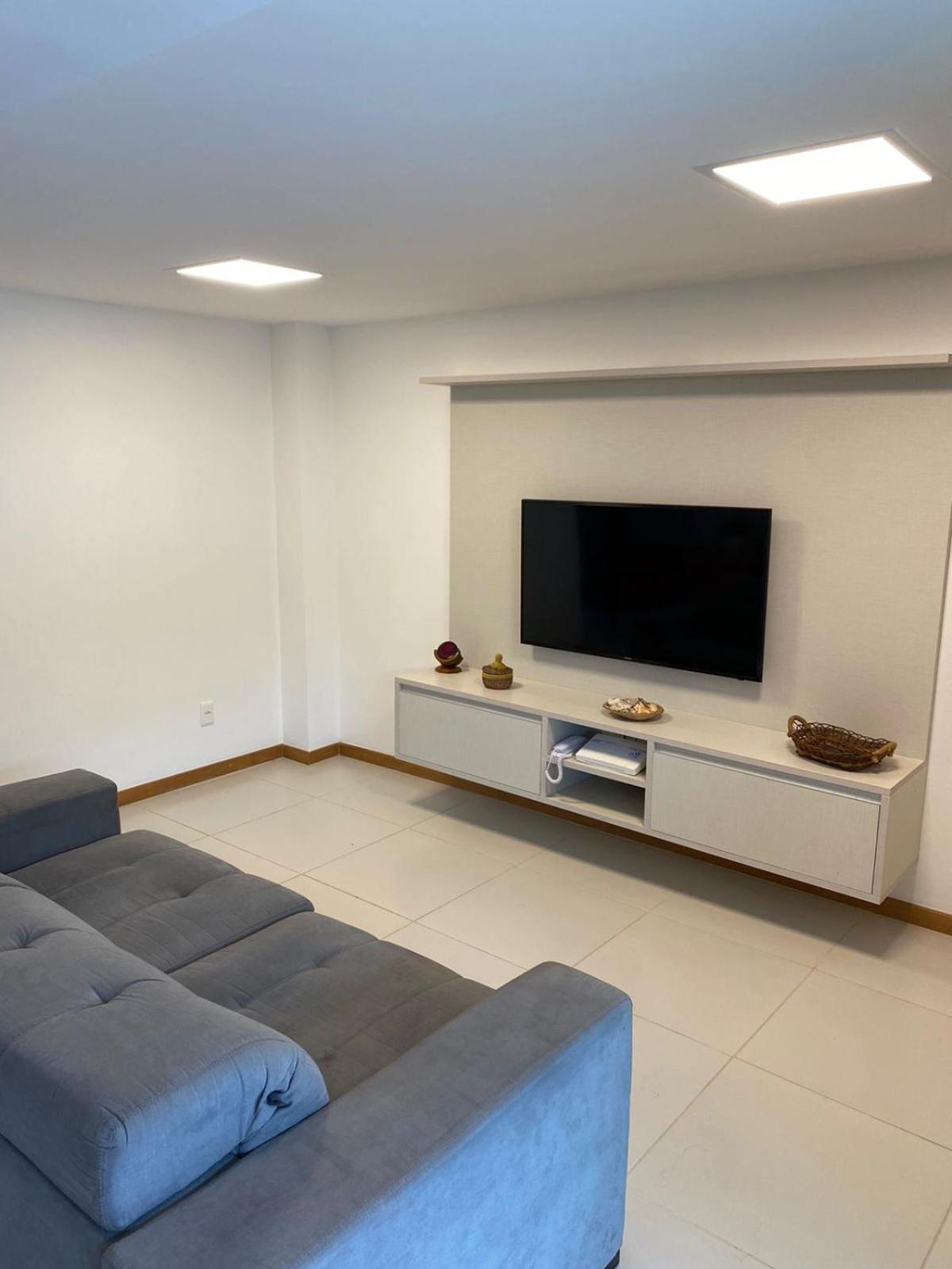 Apartment with Pool View  - Photo 1