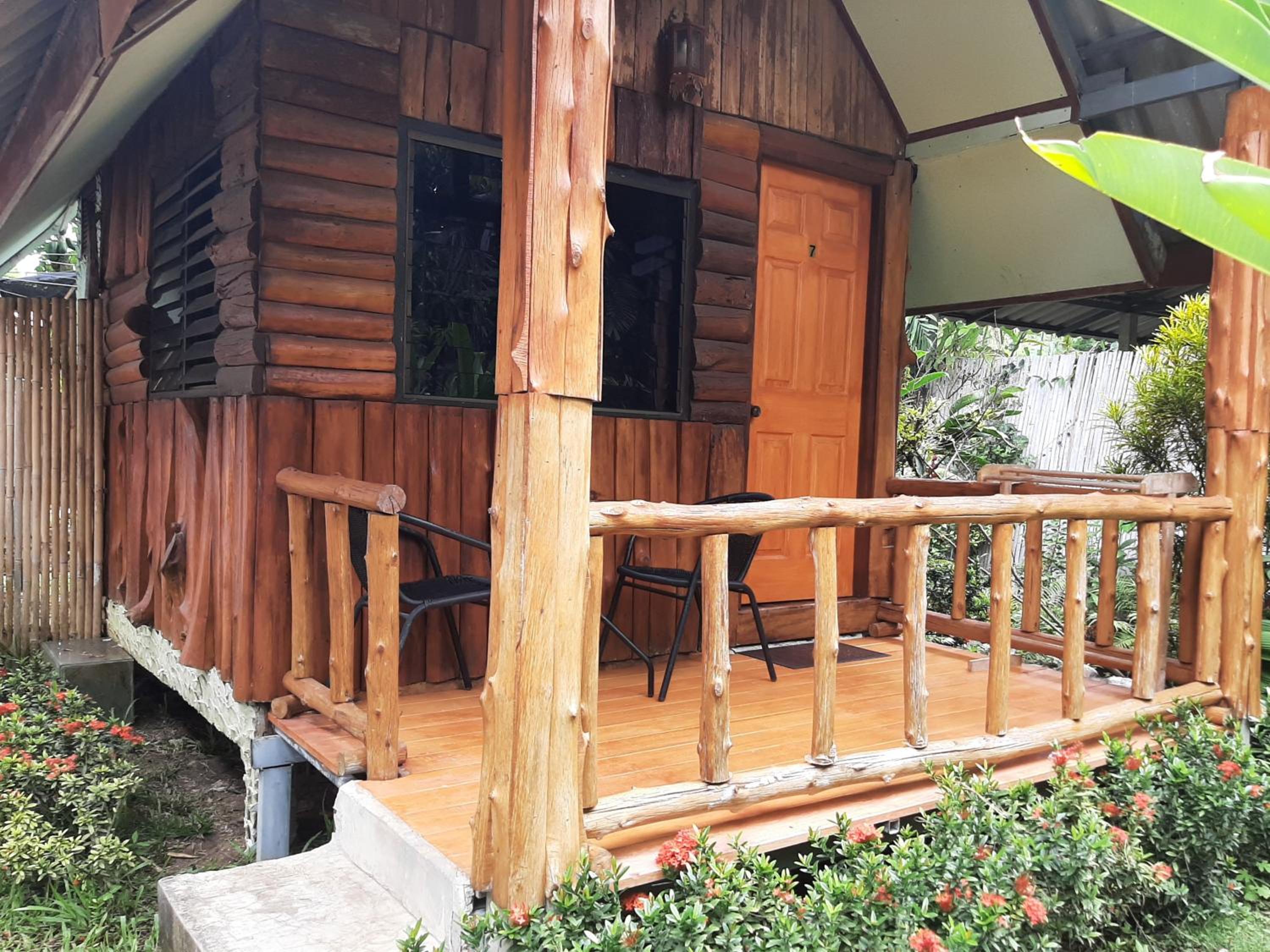 Deluxe Double Room with Balcony - Photo 32