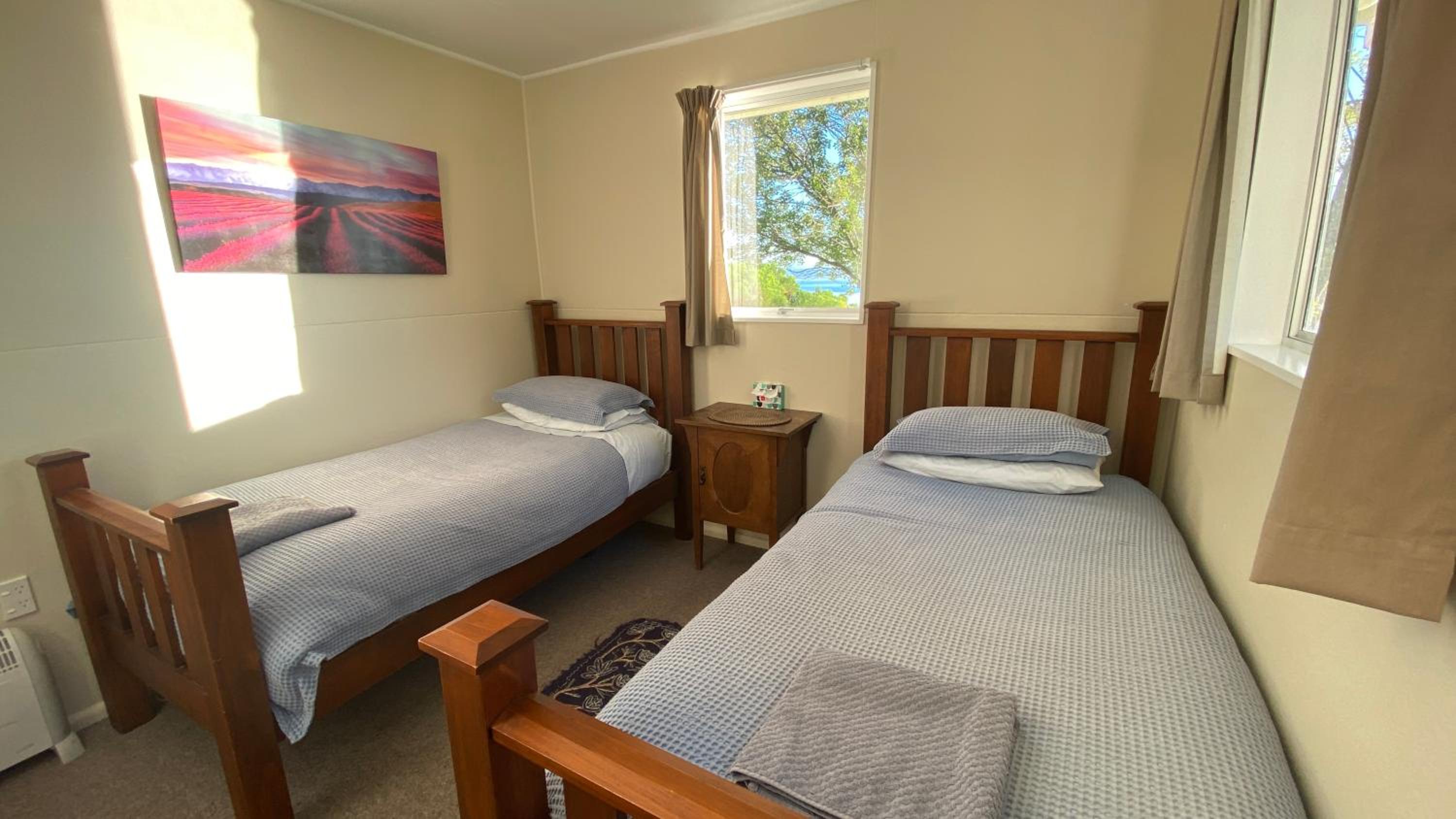 Three-Bedroom Cottage - Photo 6