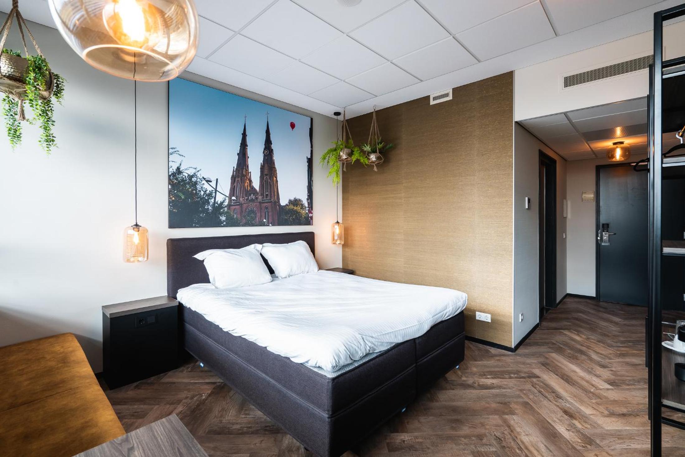 Standard Double or Twin Room photo 1