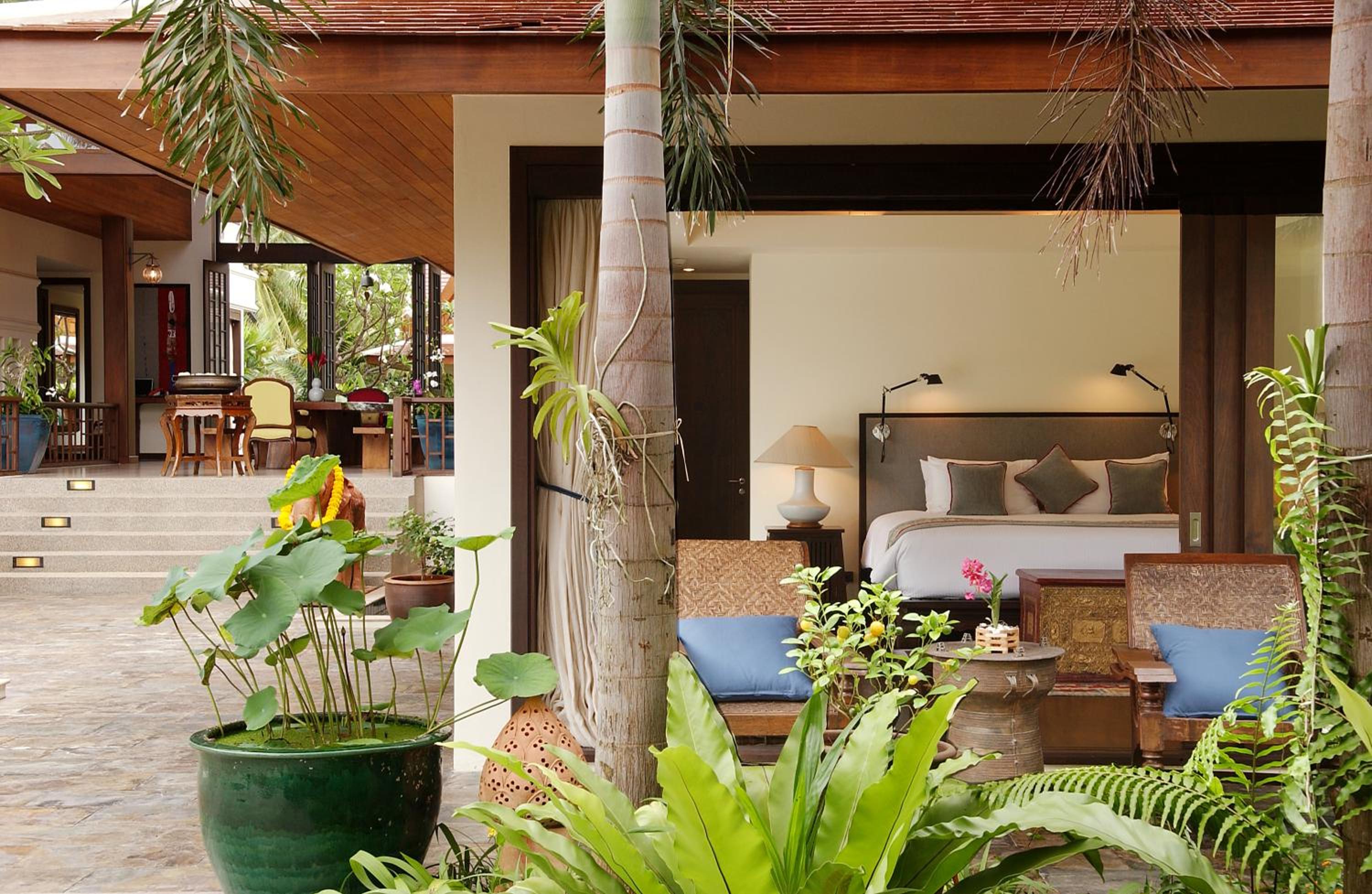 5-Bedroom Beachfront Villa with Private Chef photo 1