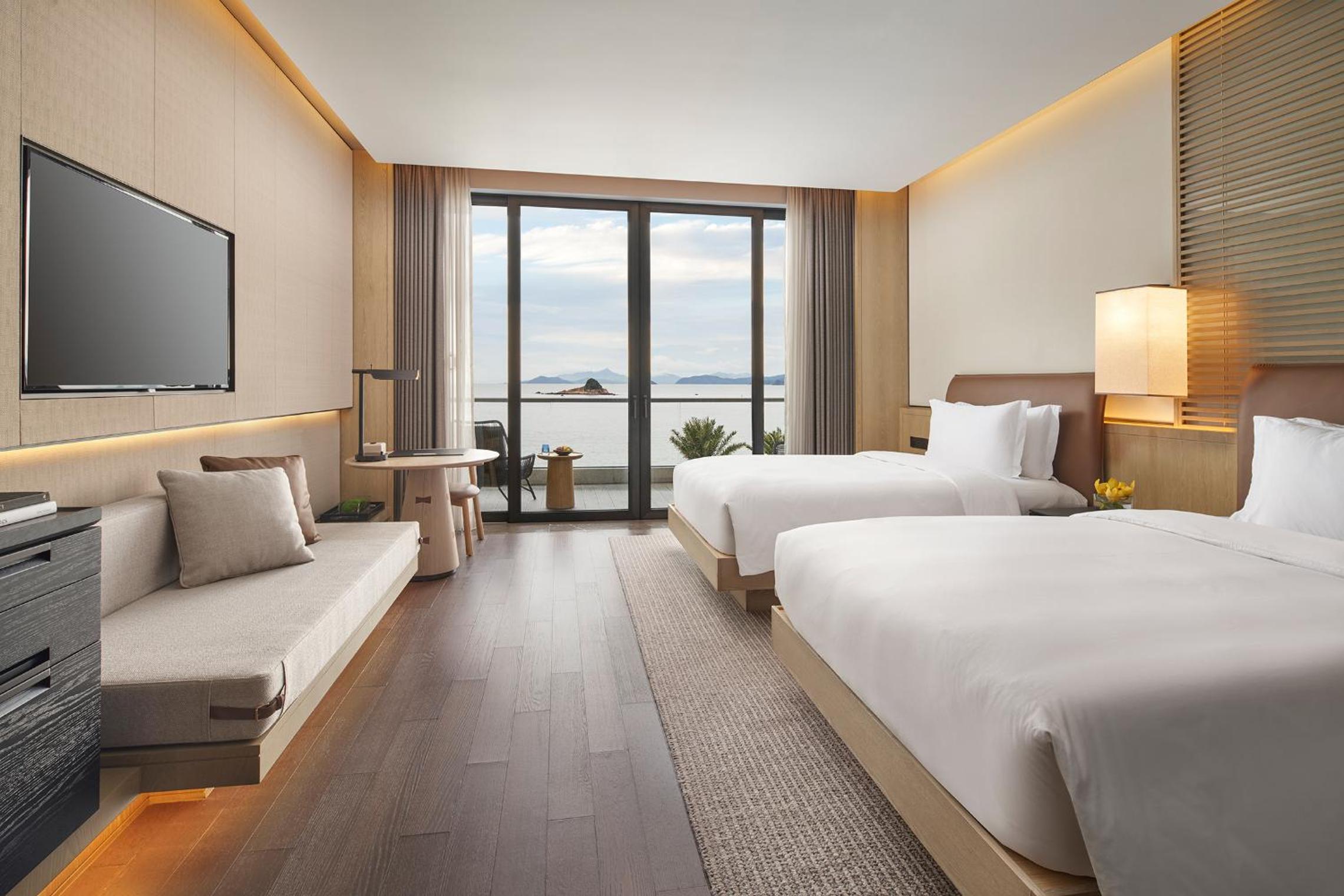 Classic Club Twin Room with Ocean View