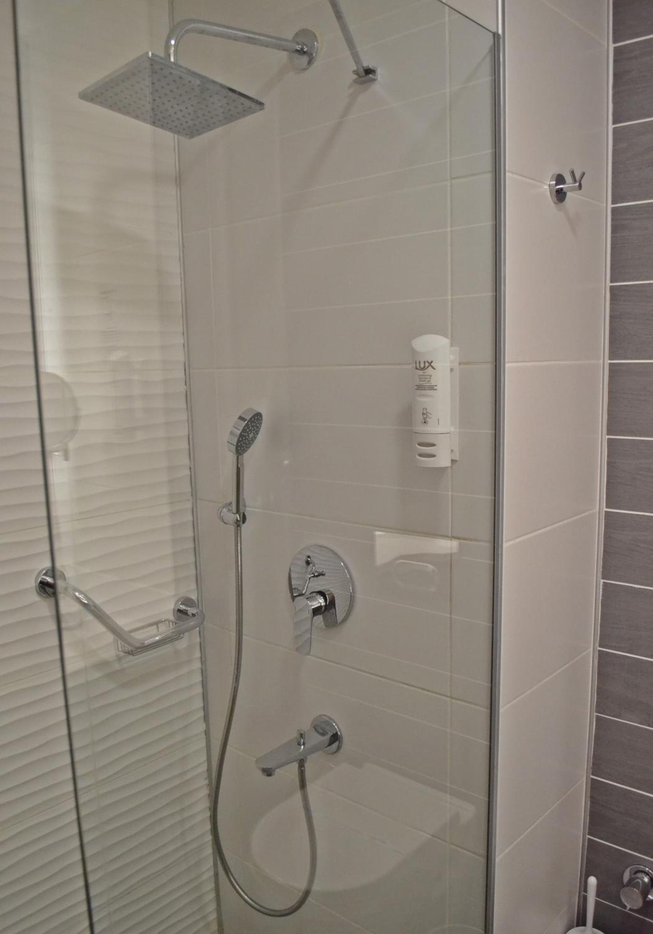Double Room with Sea View - Photo 5