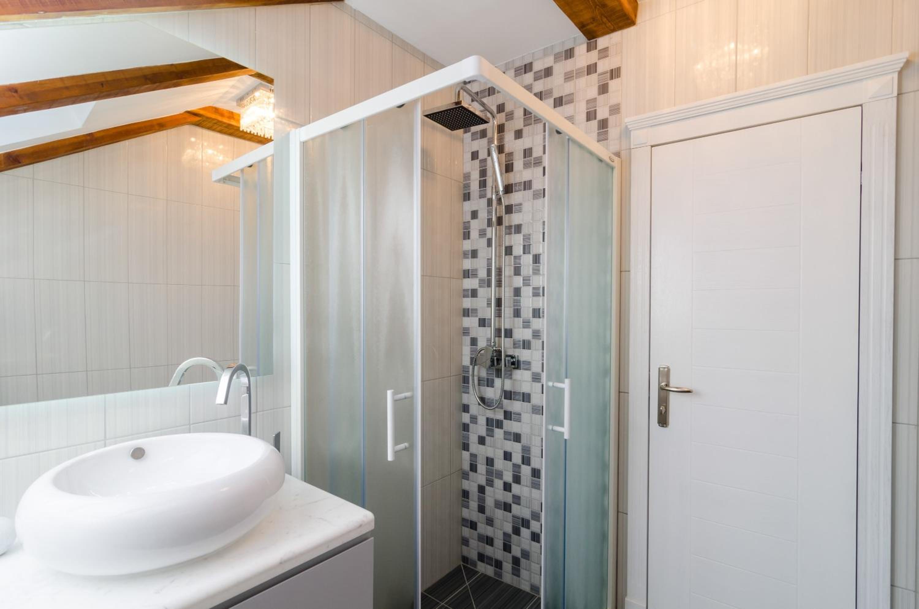 Comfort Double or Twin Room with City View photo 3