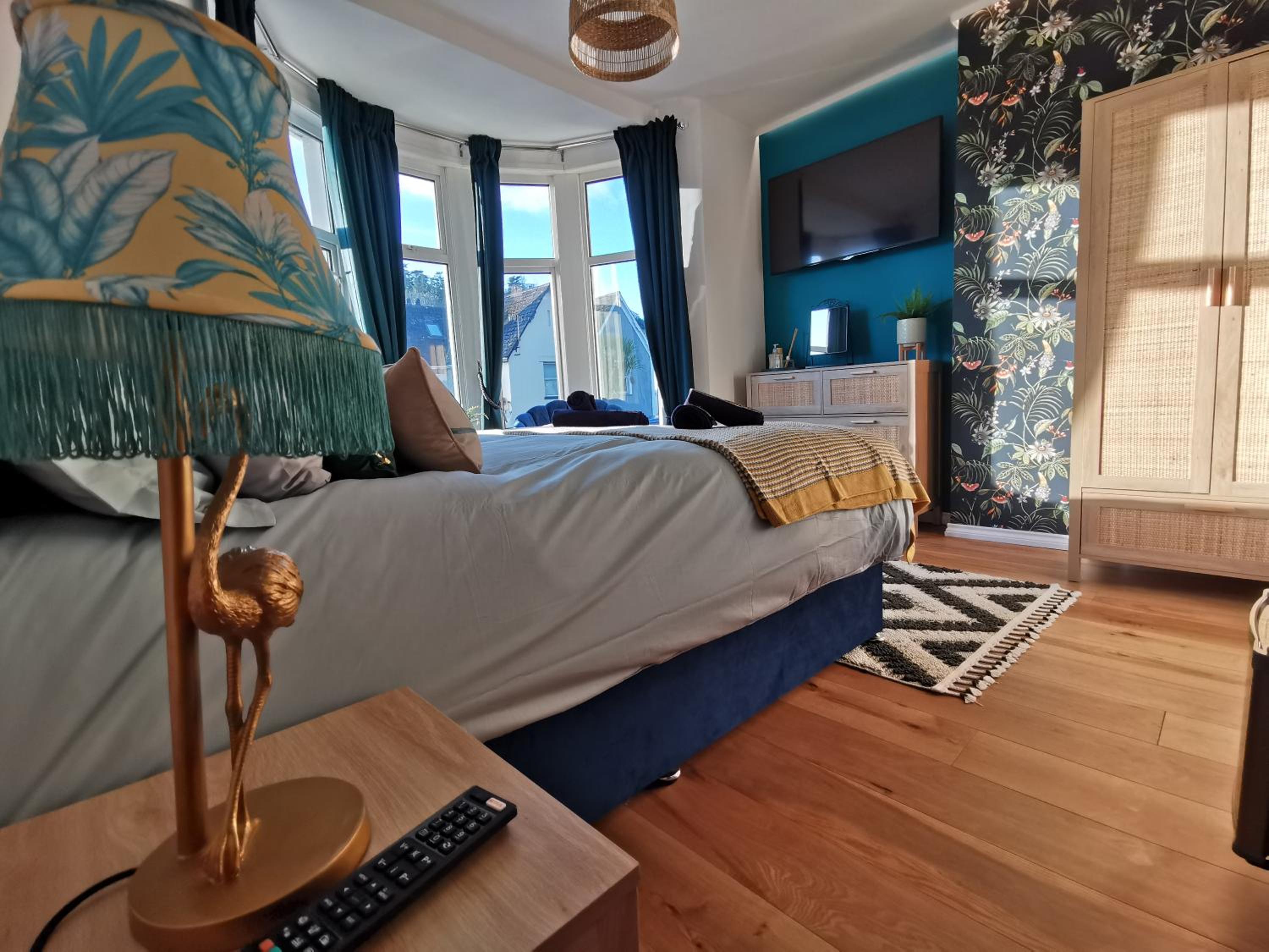 Double Room with Private Bathroom - Photo 8