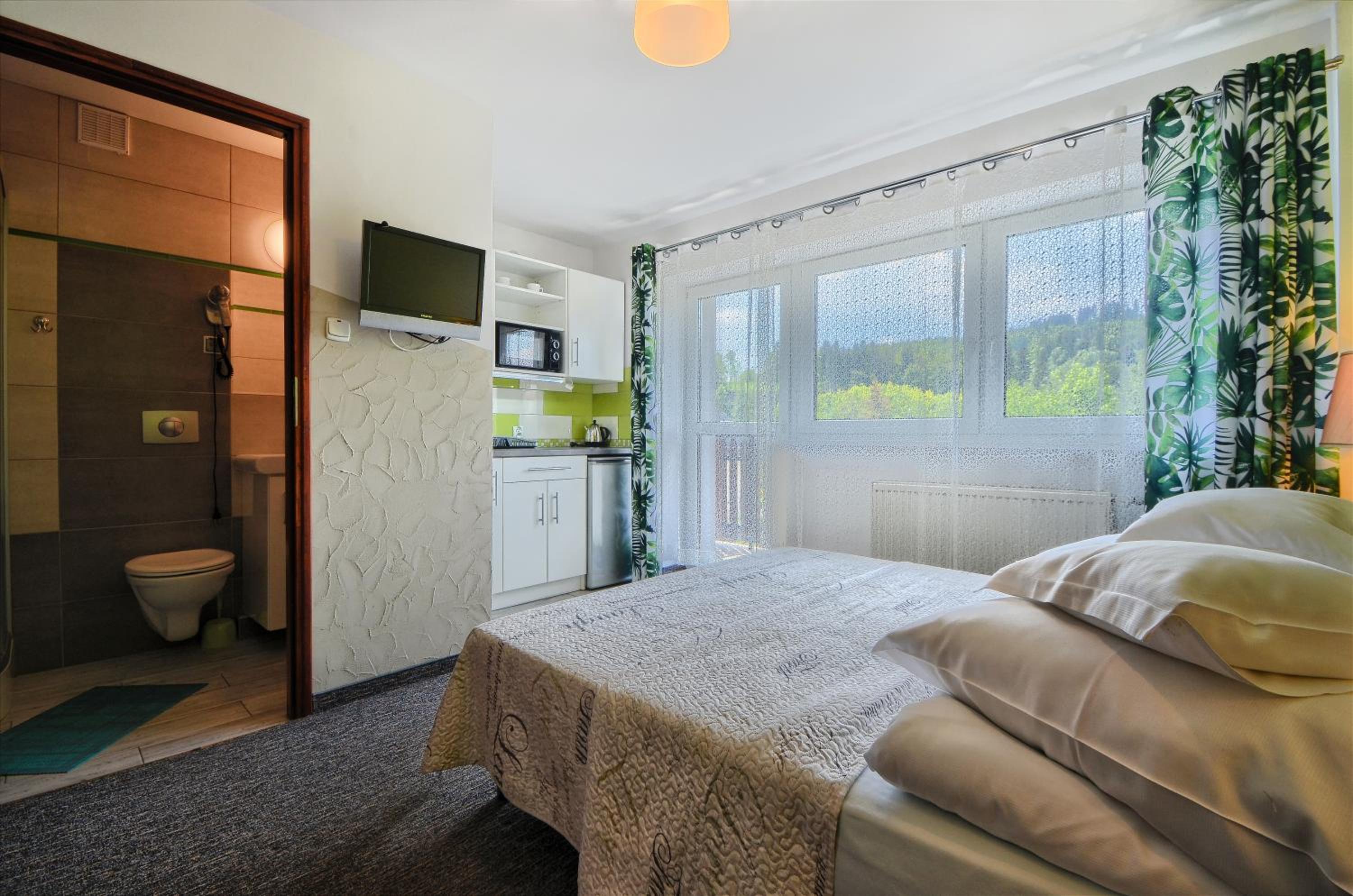 Small Double Room photo 1