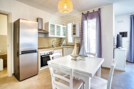 Two-Bedroom House photo 3